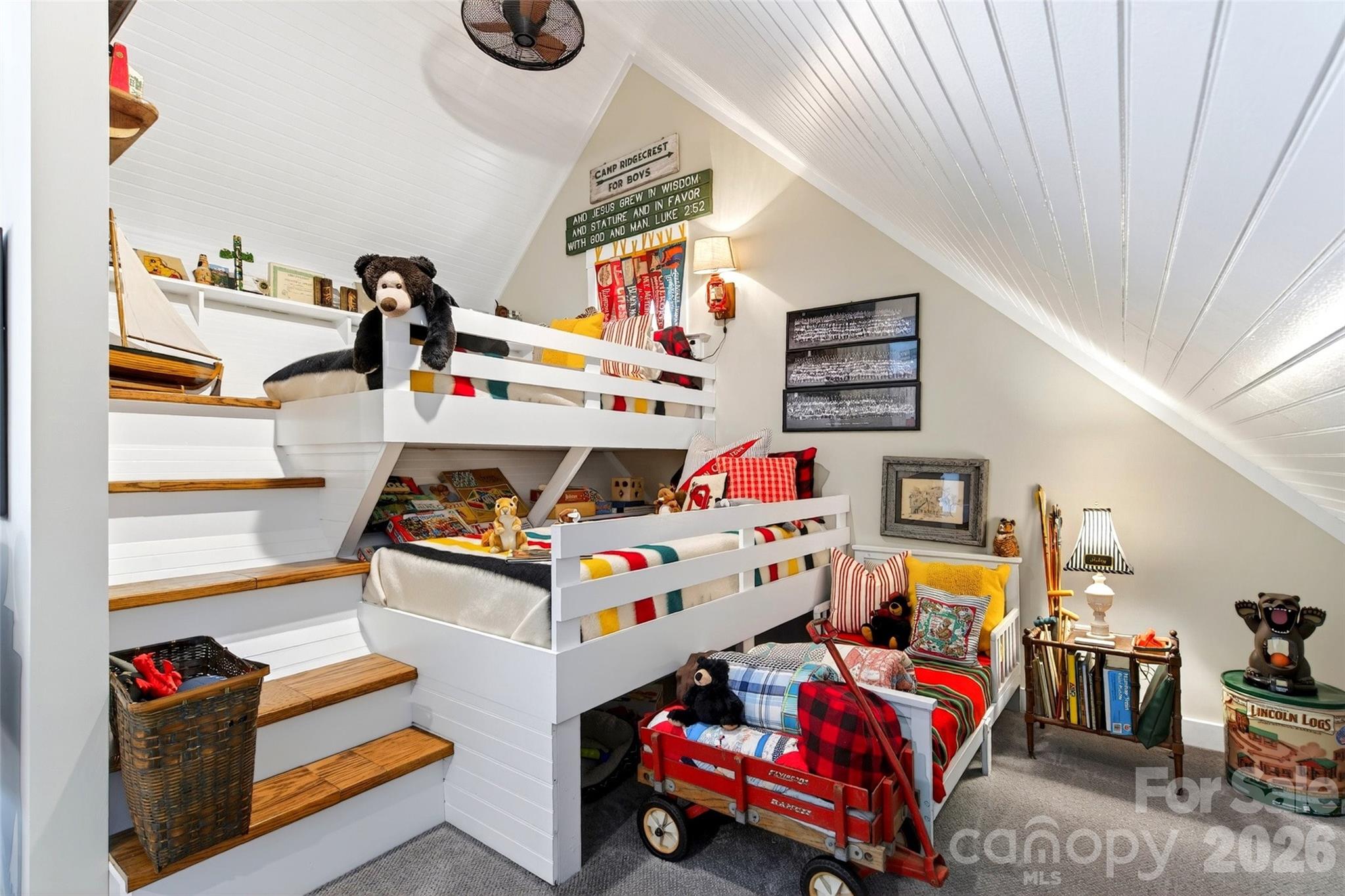 52 Cheshire Drive — Black Mountain