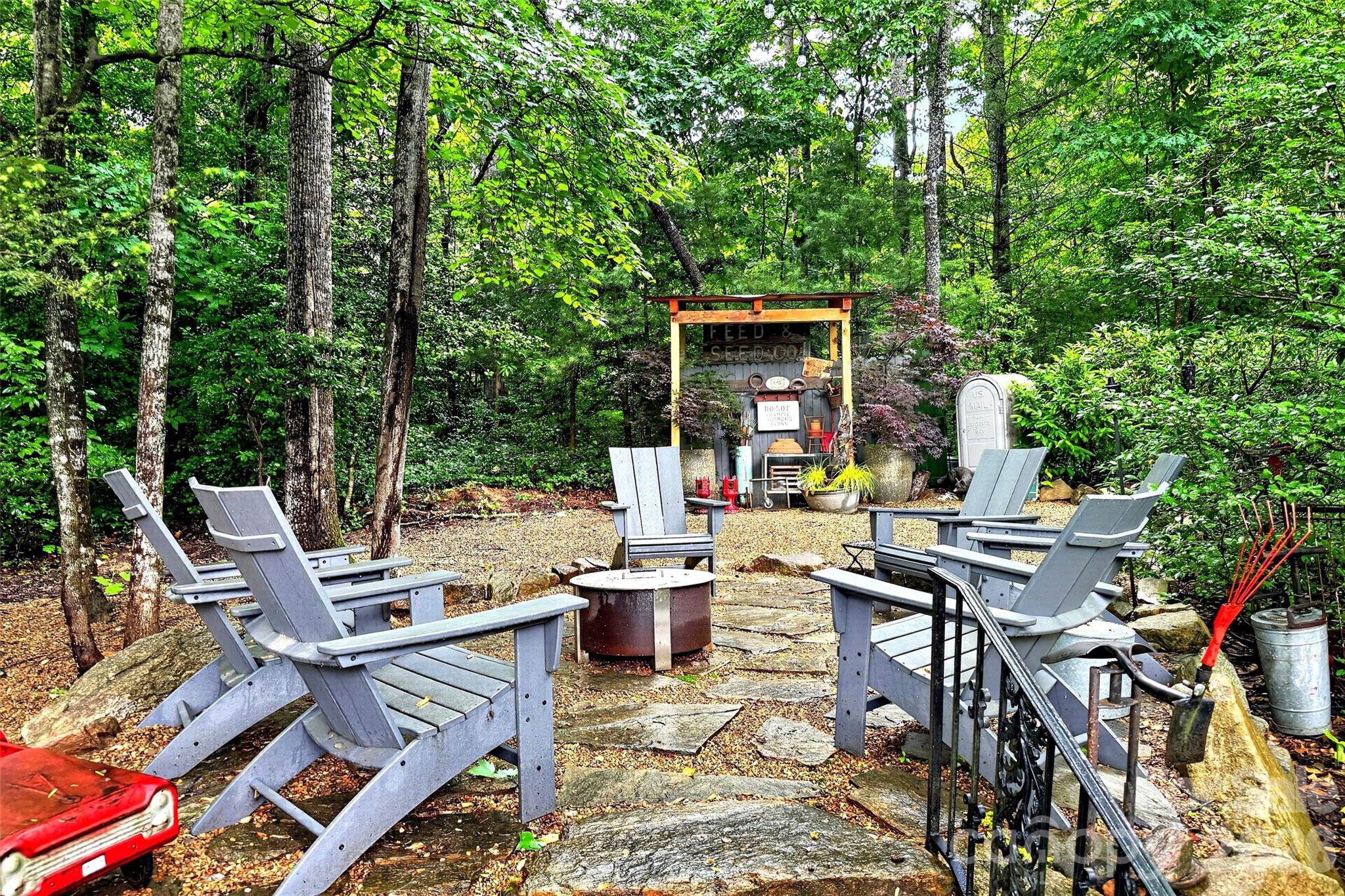 52 Cheshire Drive — Black Mountain