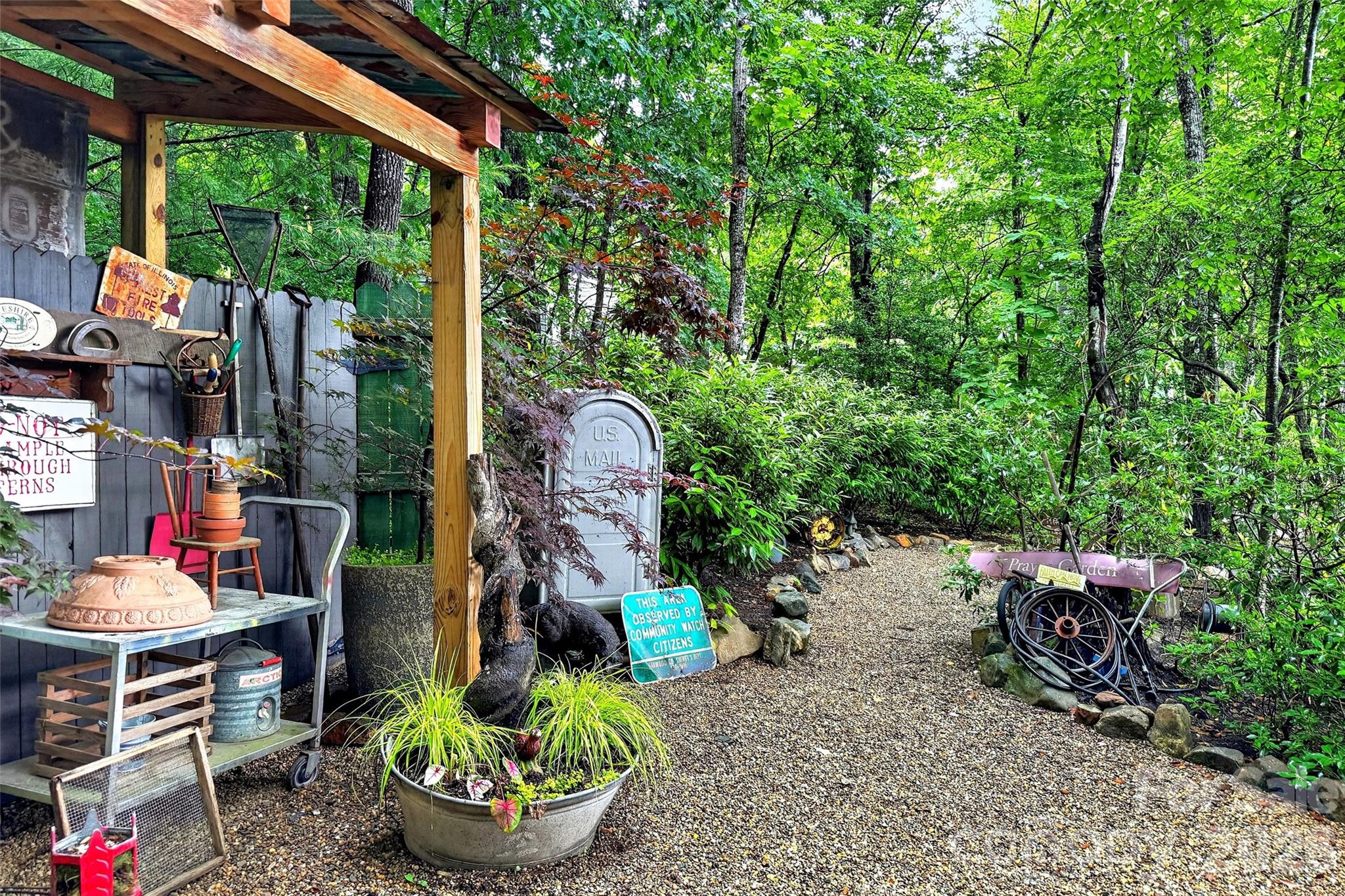 52 Cheshire Drive — Black Mountain