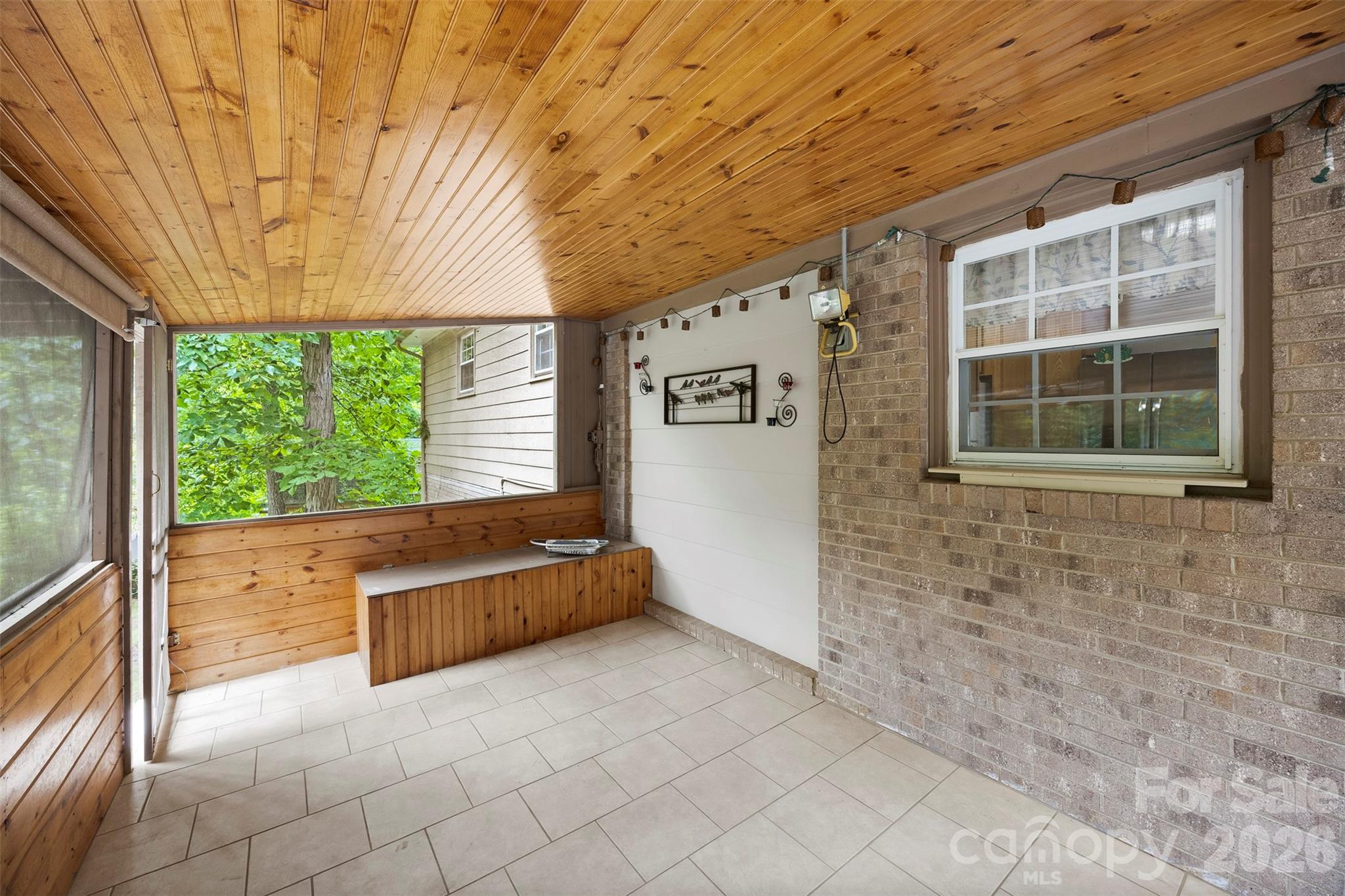 102 Stacybrook Drive SE — Concord