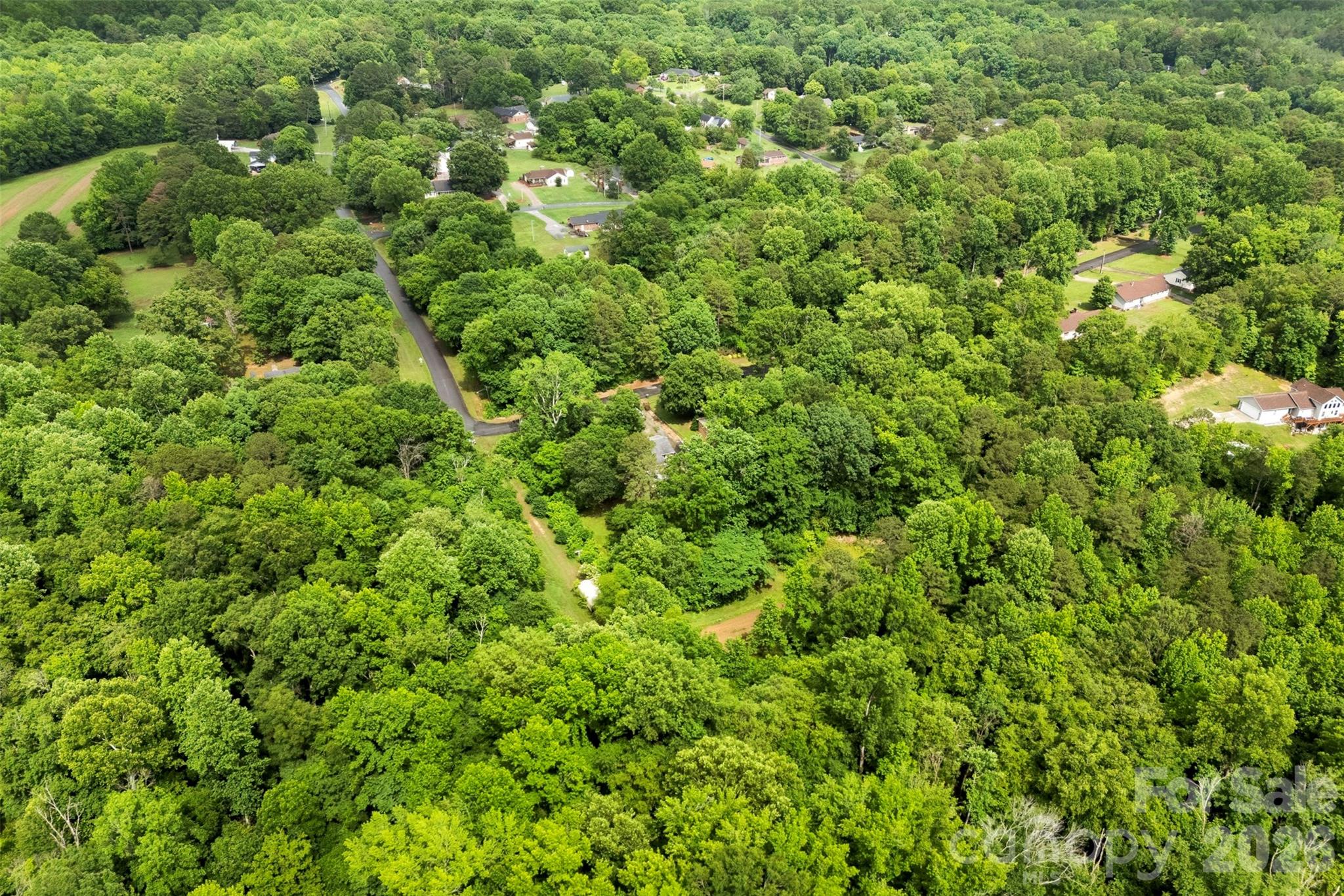 102 Stacybrook Drive SE — Concord
