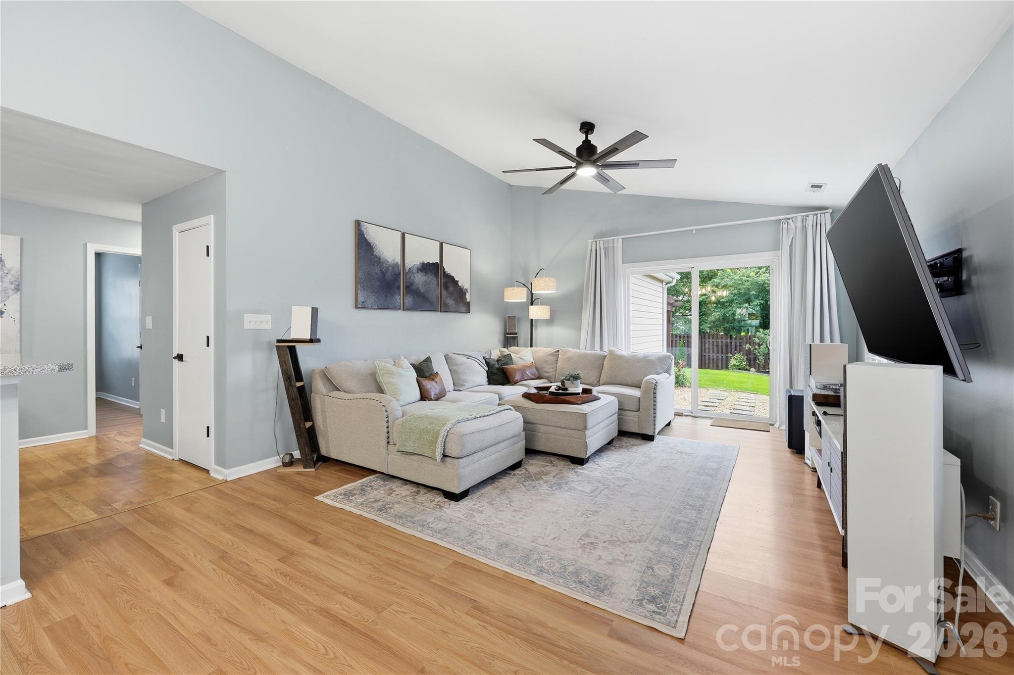 538 Railway Place SW — Concord