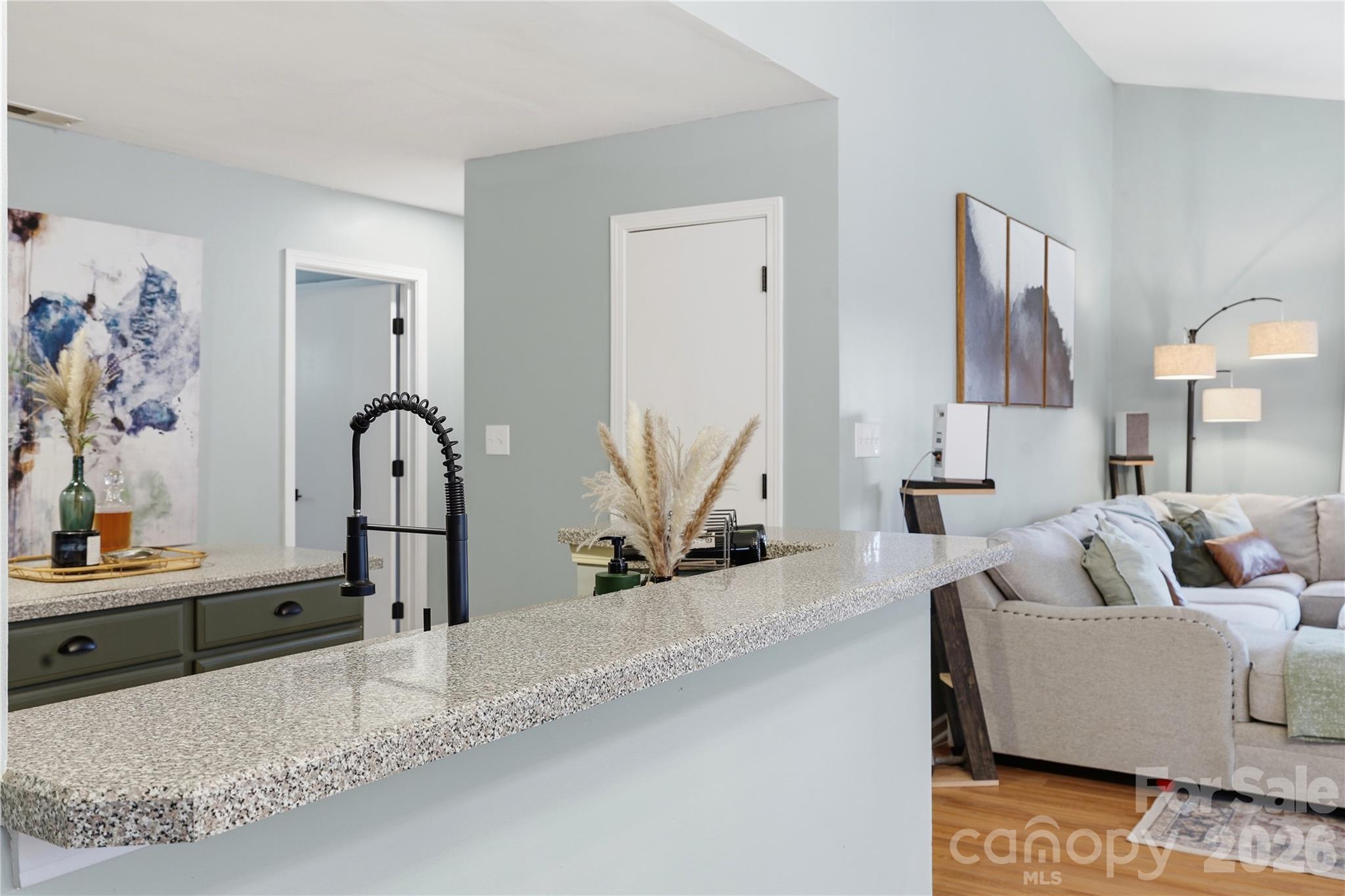 538 Railway Place SW — Concord