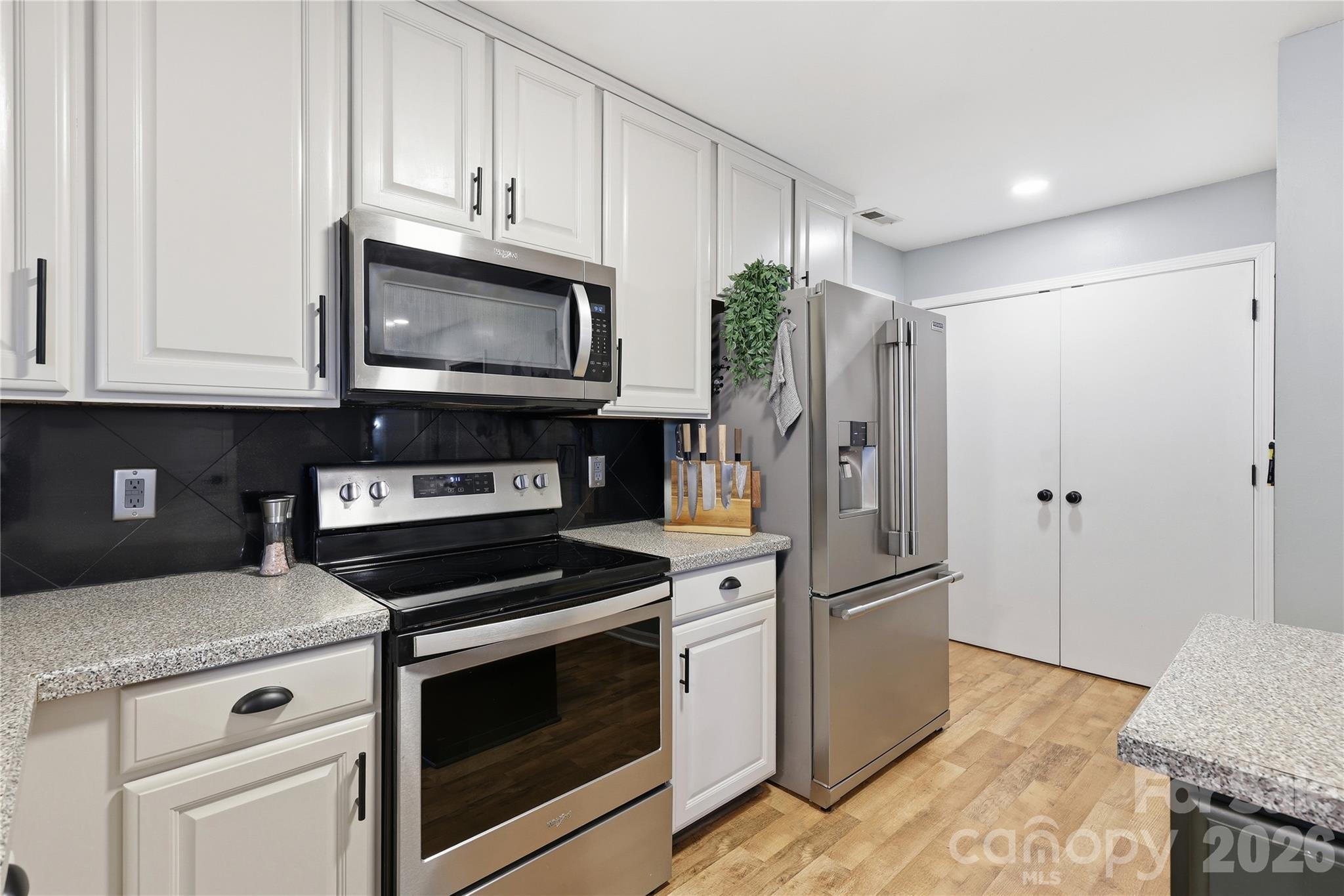 538 Railway Place SW — Concord