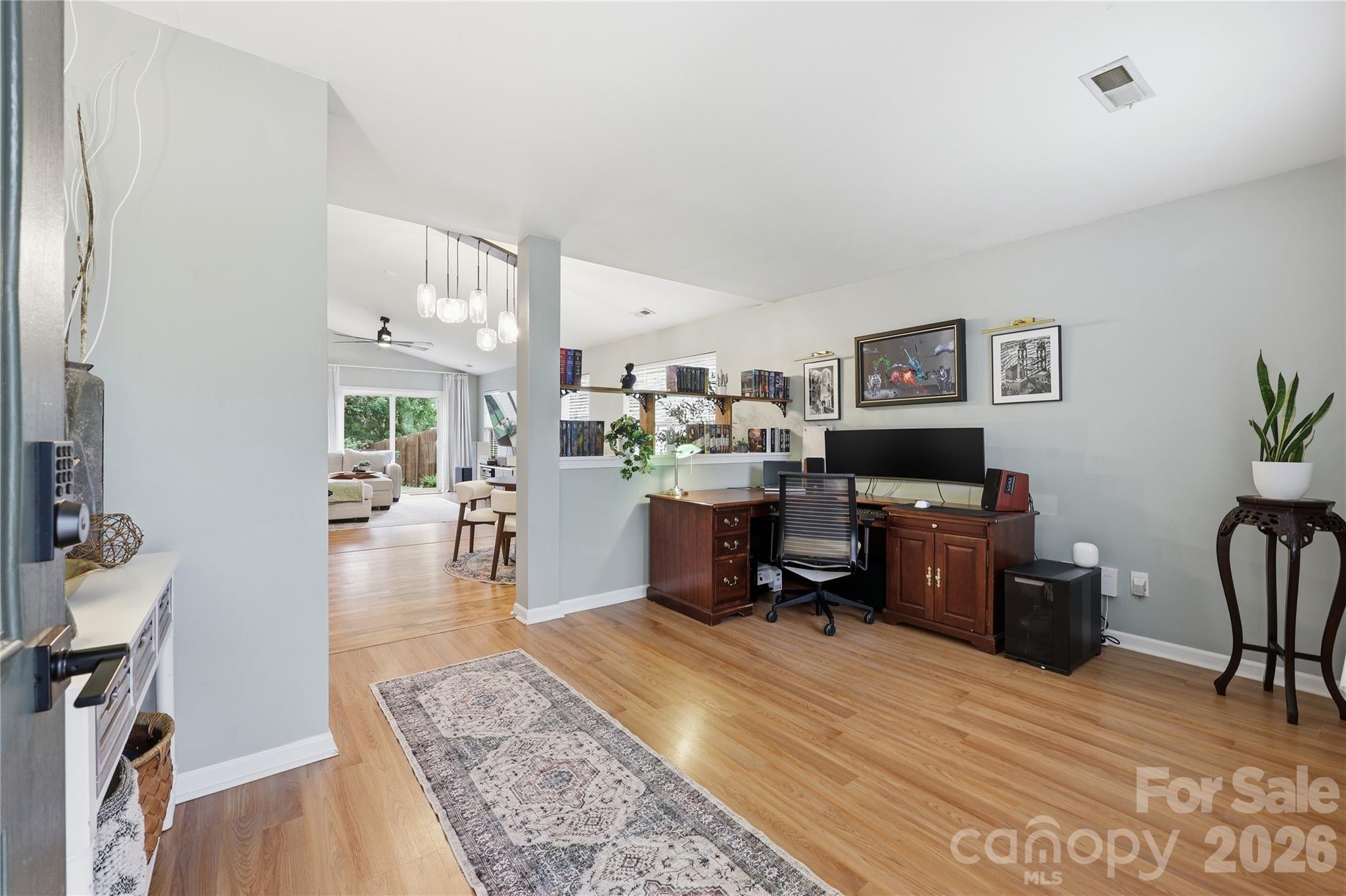 538 Railway Place SW — Concord