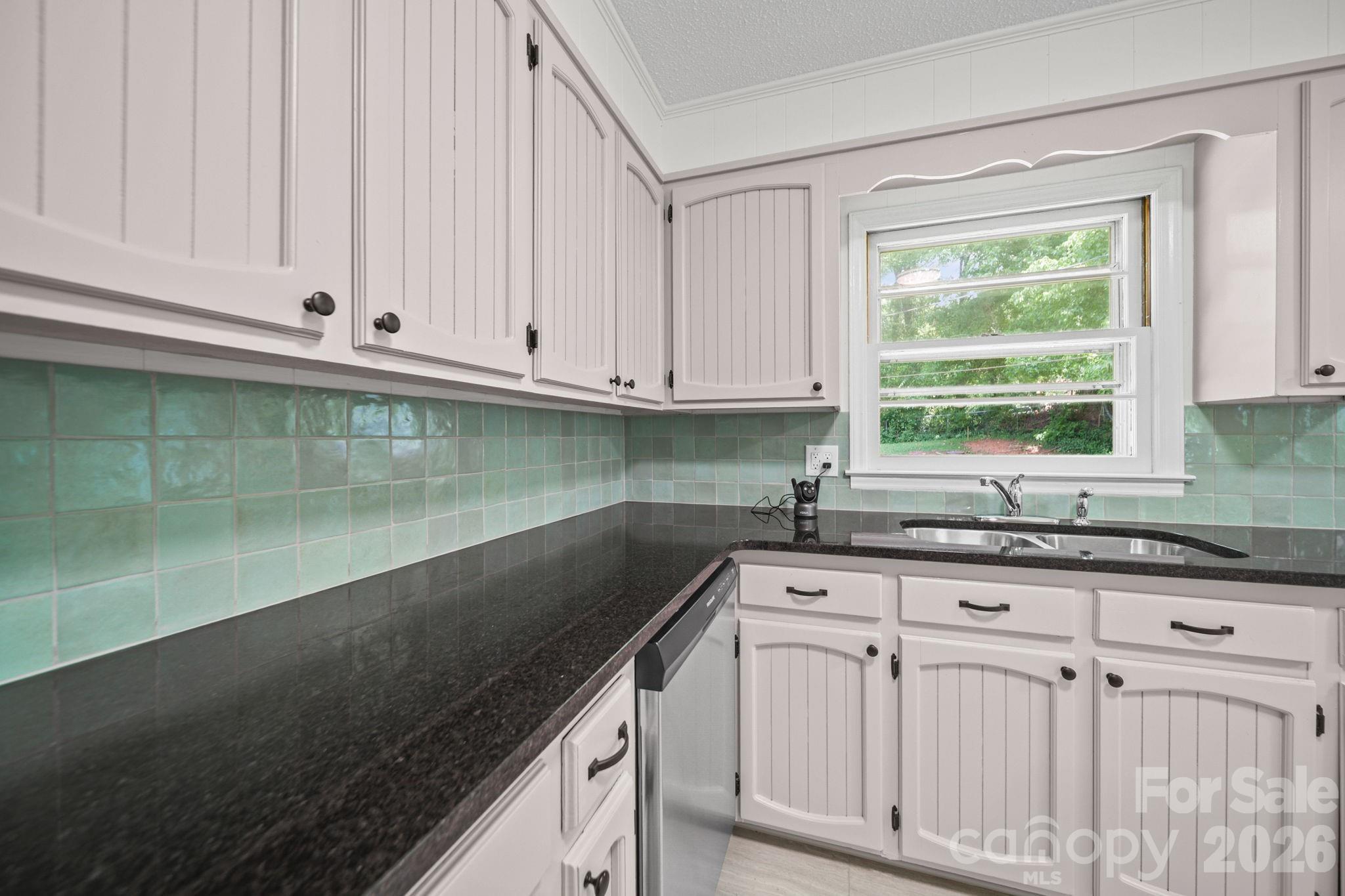 240 Nila Dawn Avenue — Gastonia