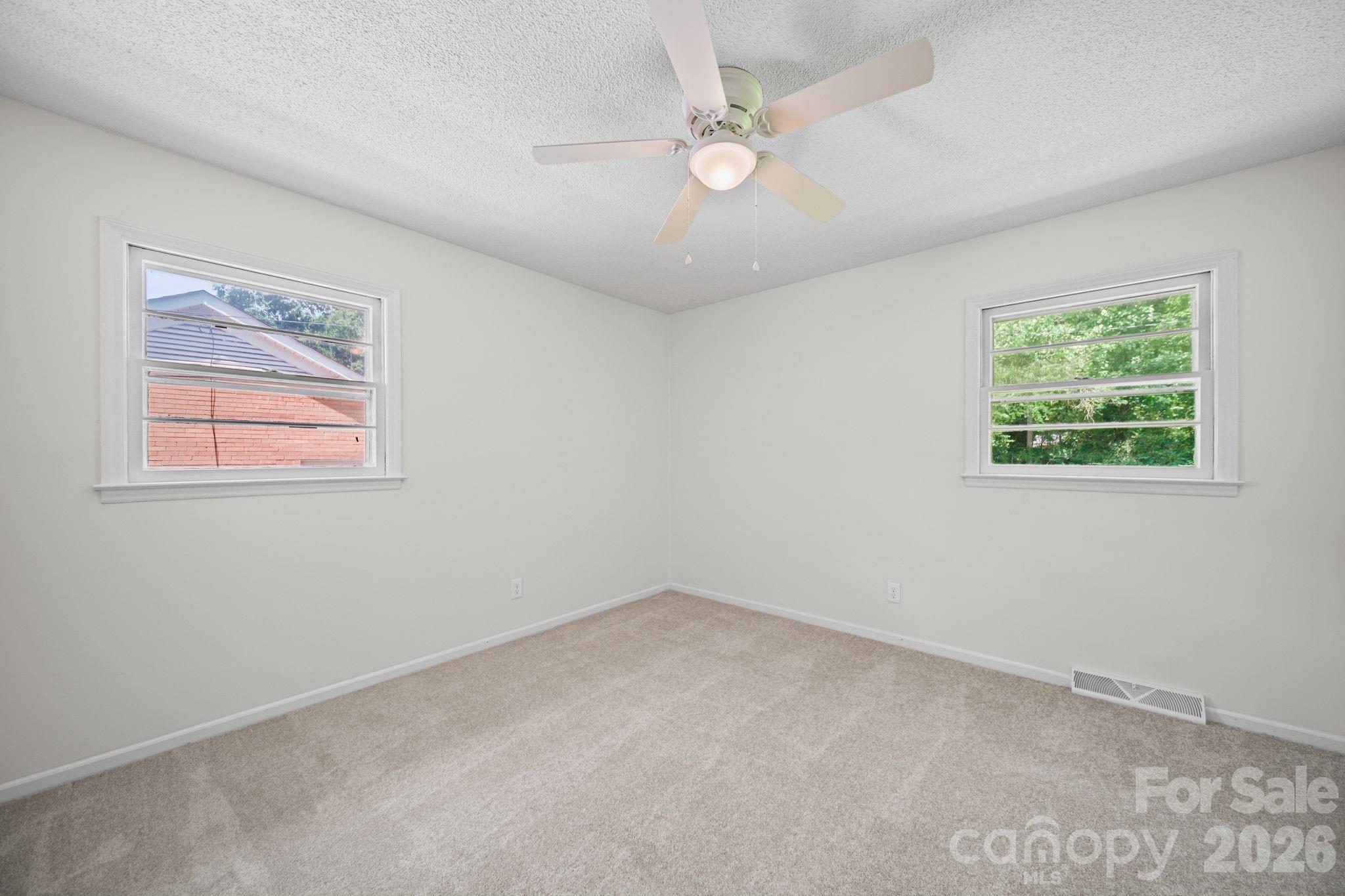 240 Nila Dawn Avenue — Gastonia