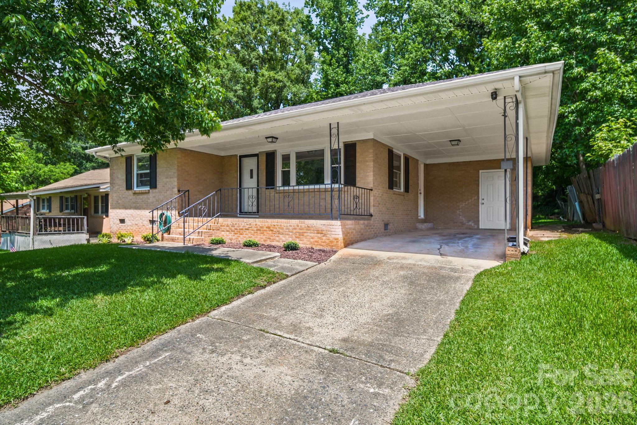 240 Nila Dawn Avenue — Gastonia