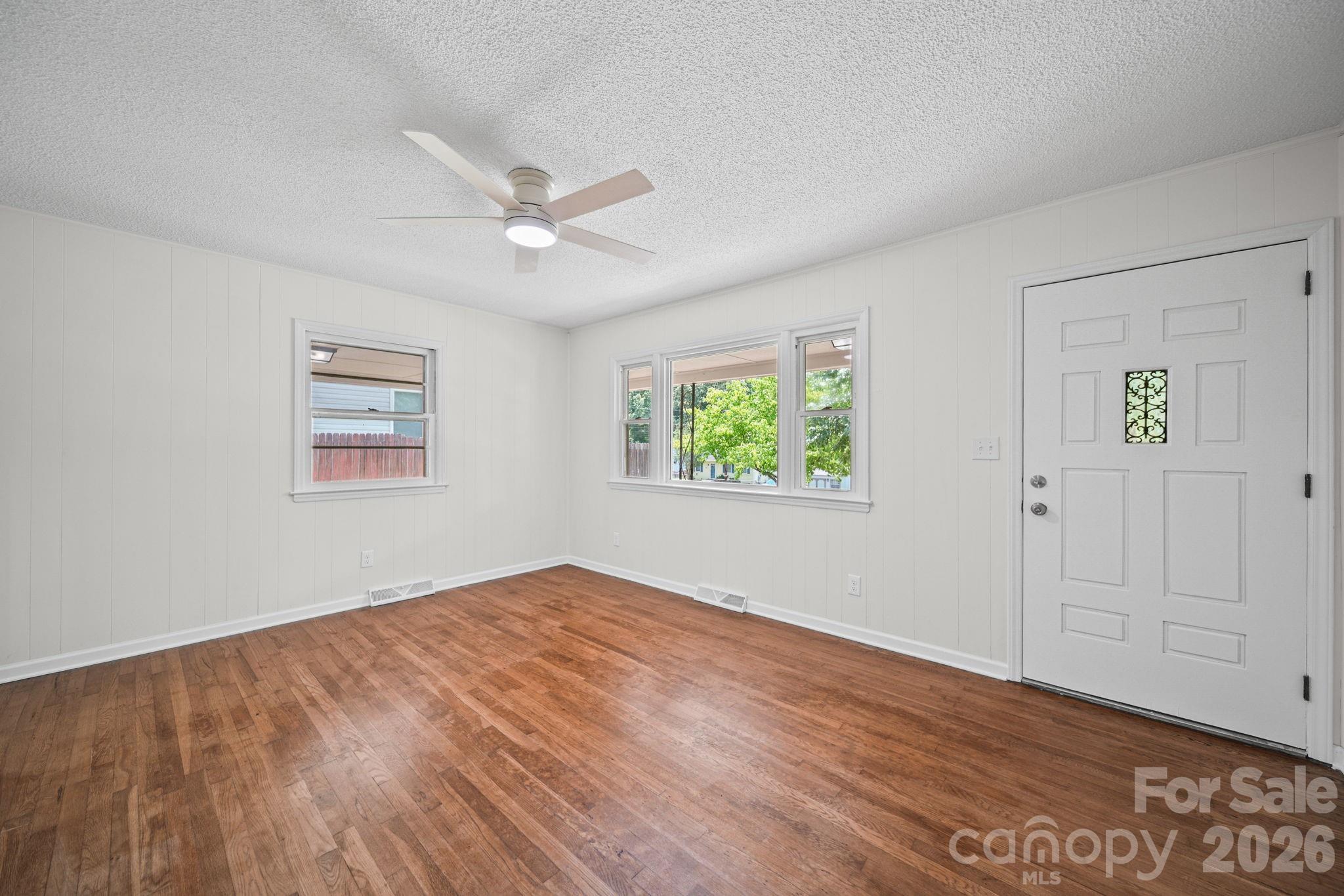 240 Nila Dawn Avenue — Gastonia