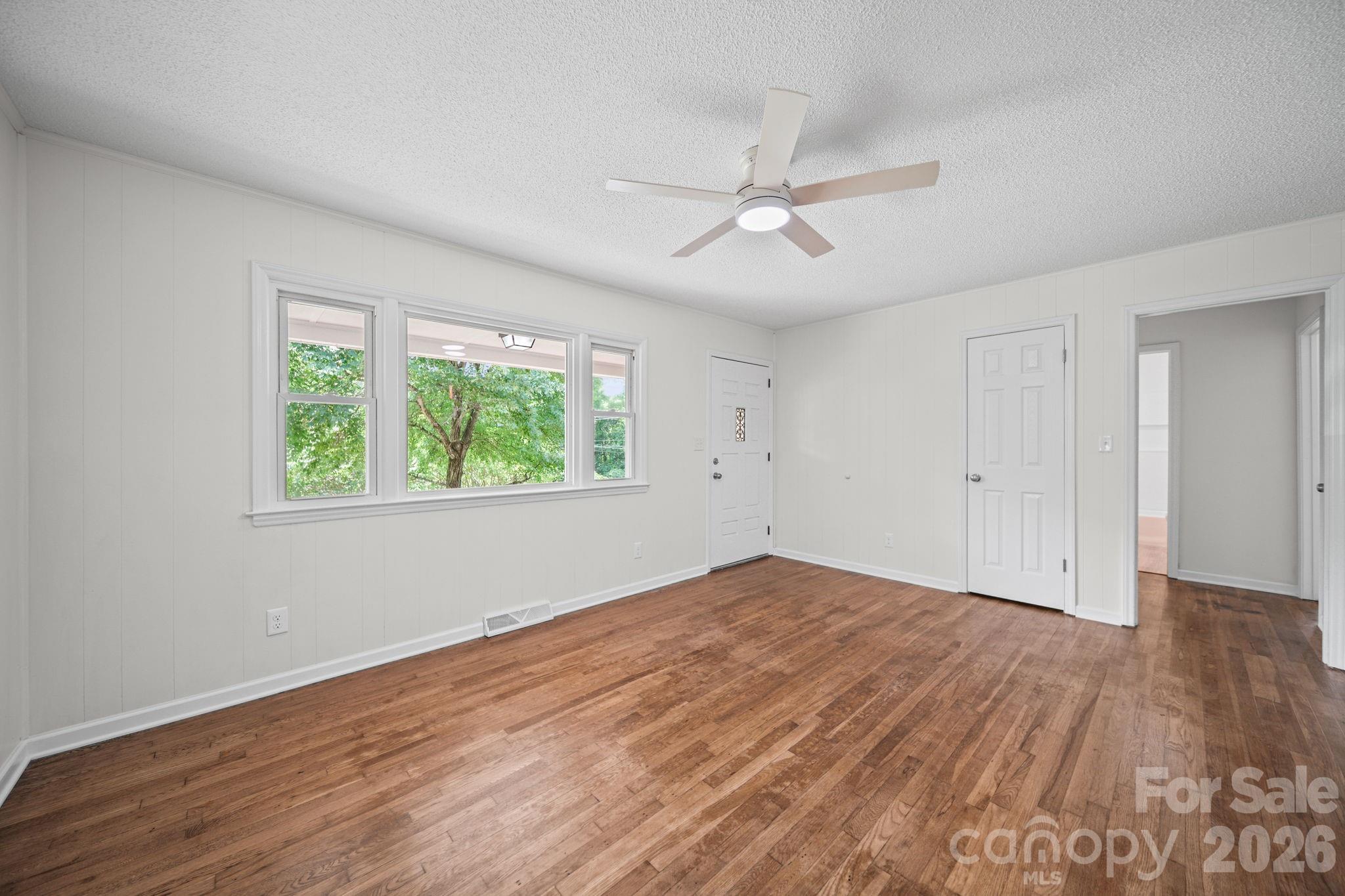 240 Nila Dawn Avenue — Gastonia