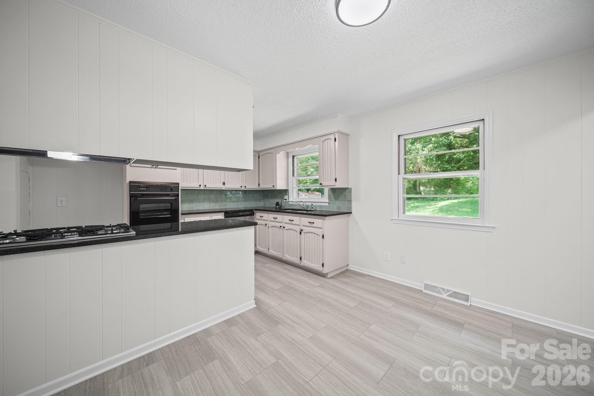 240 Nila Dawn Avenue — Gastonia