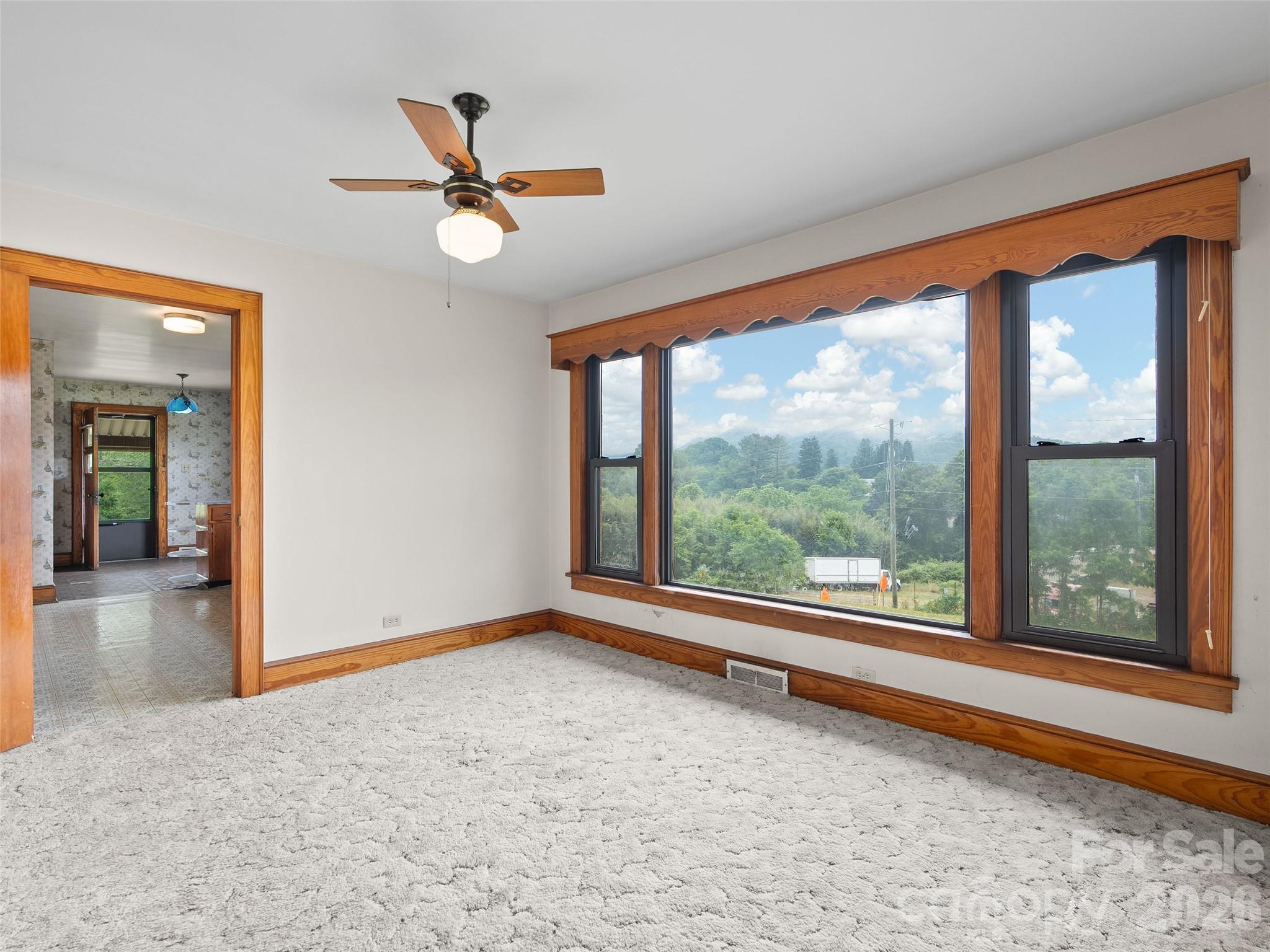 21 Beaverdam Road — Canton
