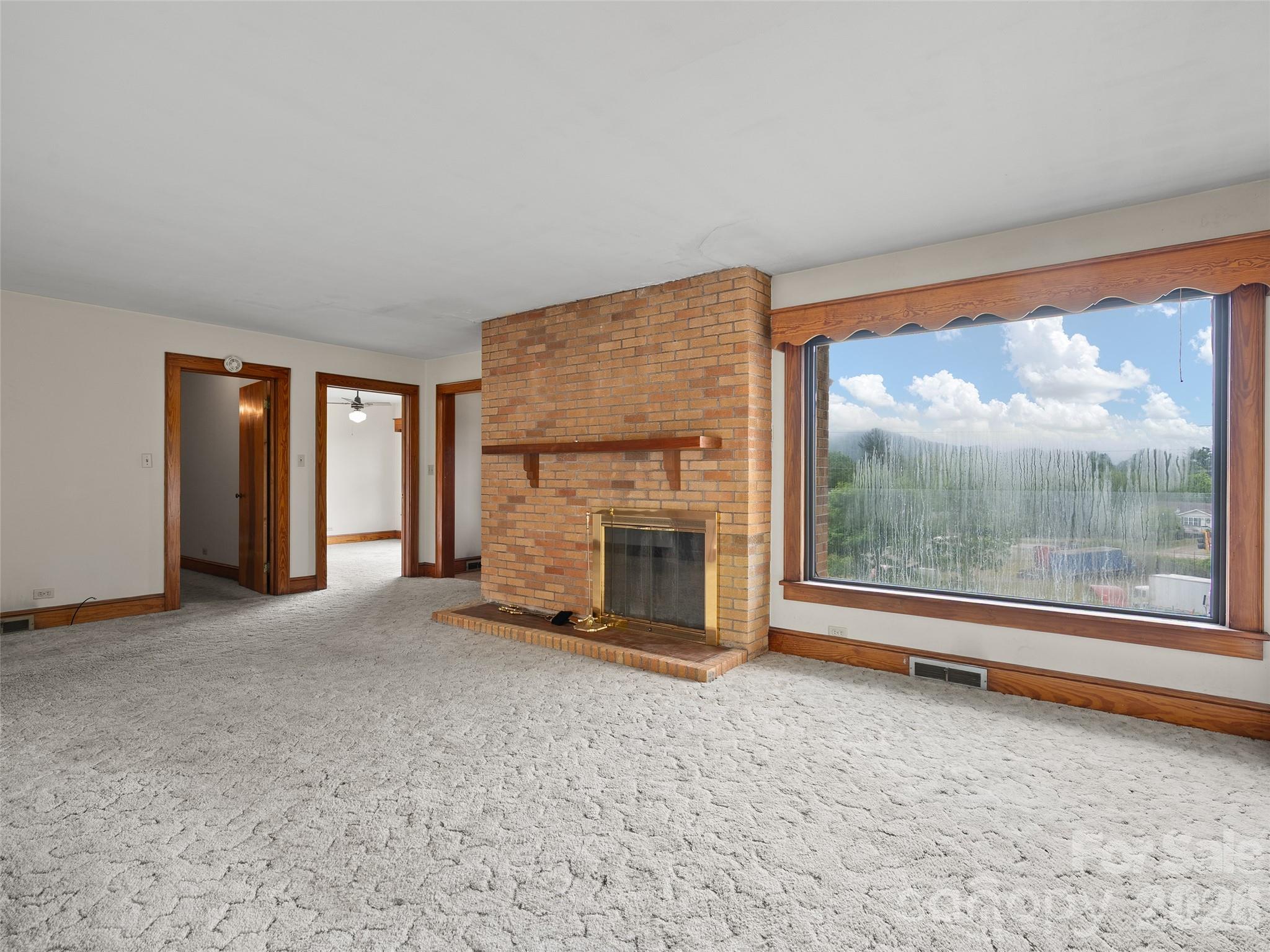 21 Beaverdam Road — Canton