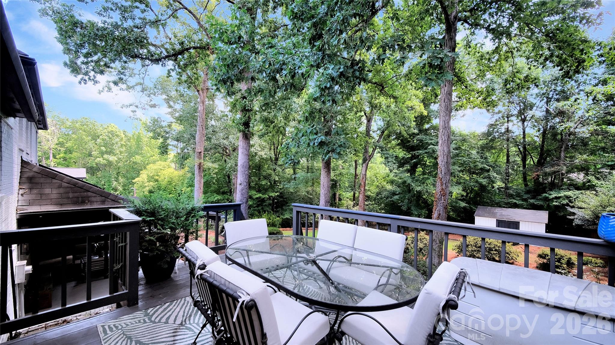 1634 Lumarka Drive — Charlotte