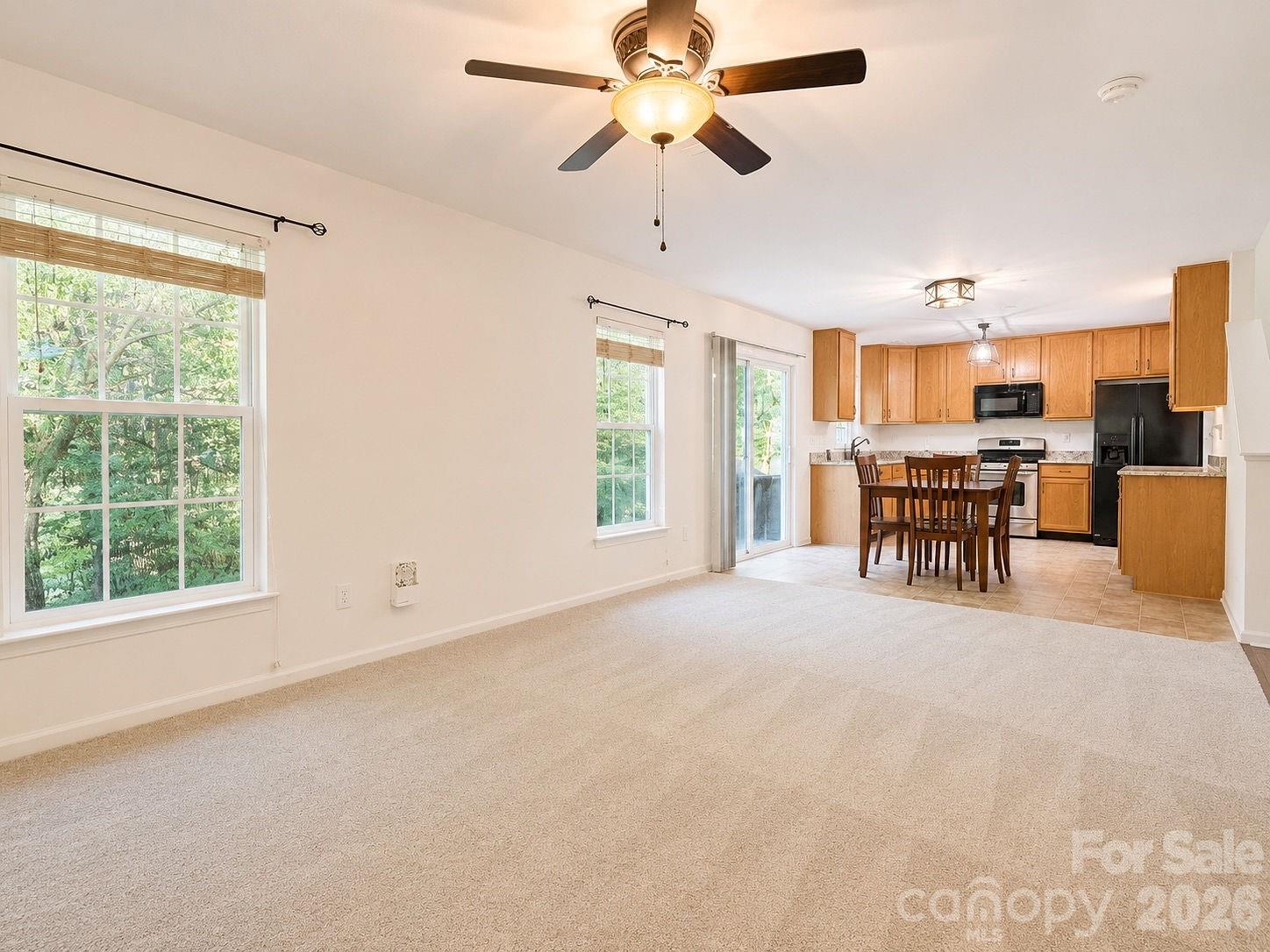7638 Black Hawk Lane — Tega Cay