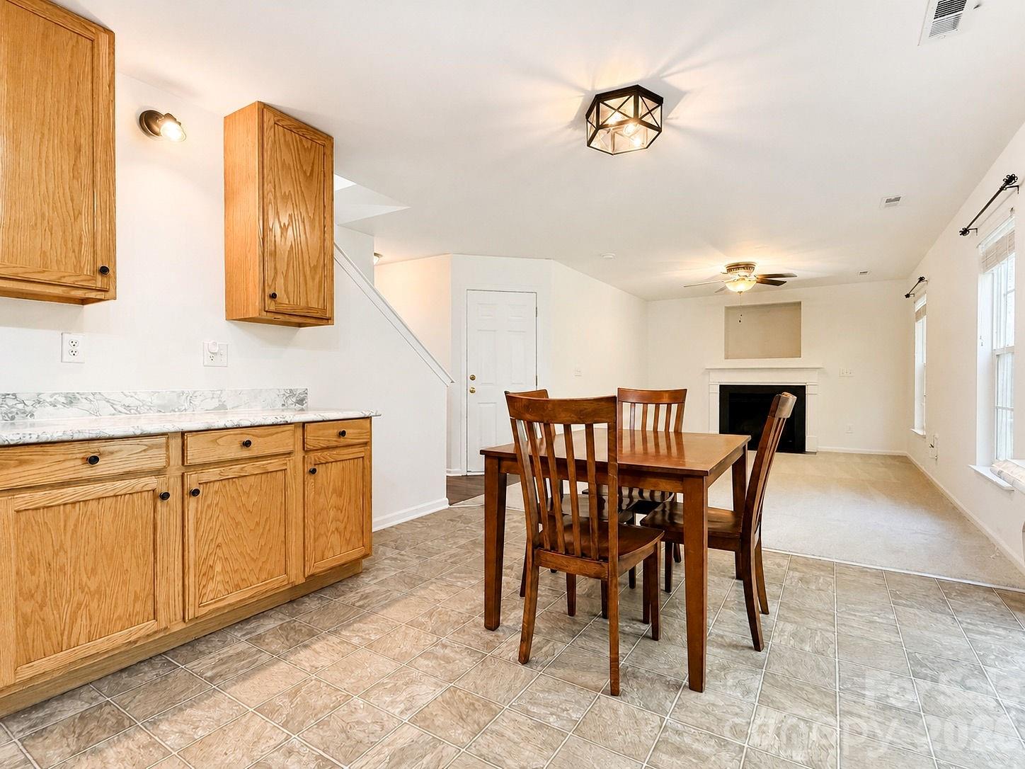 7638 Black Hawk Lane — Tega Cay
