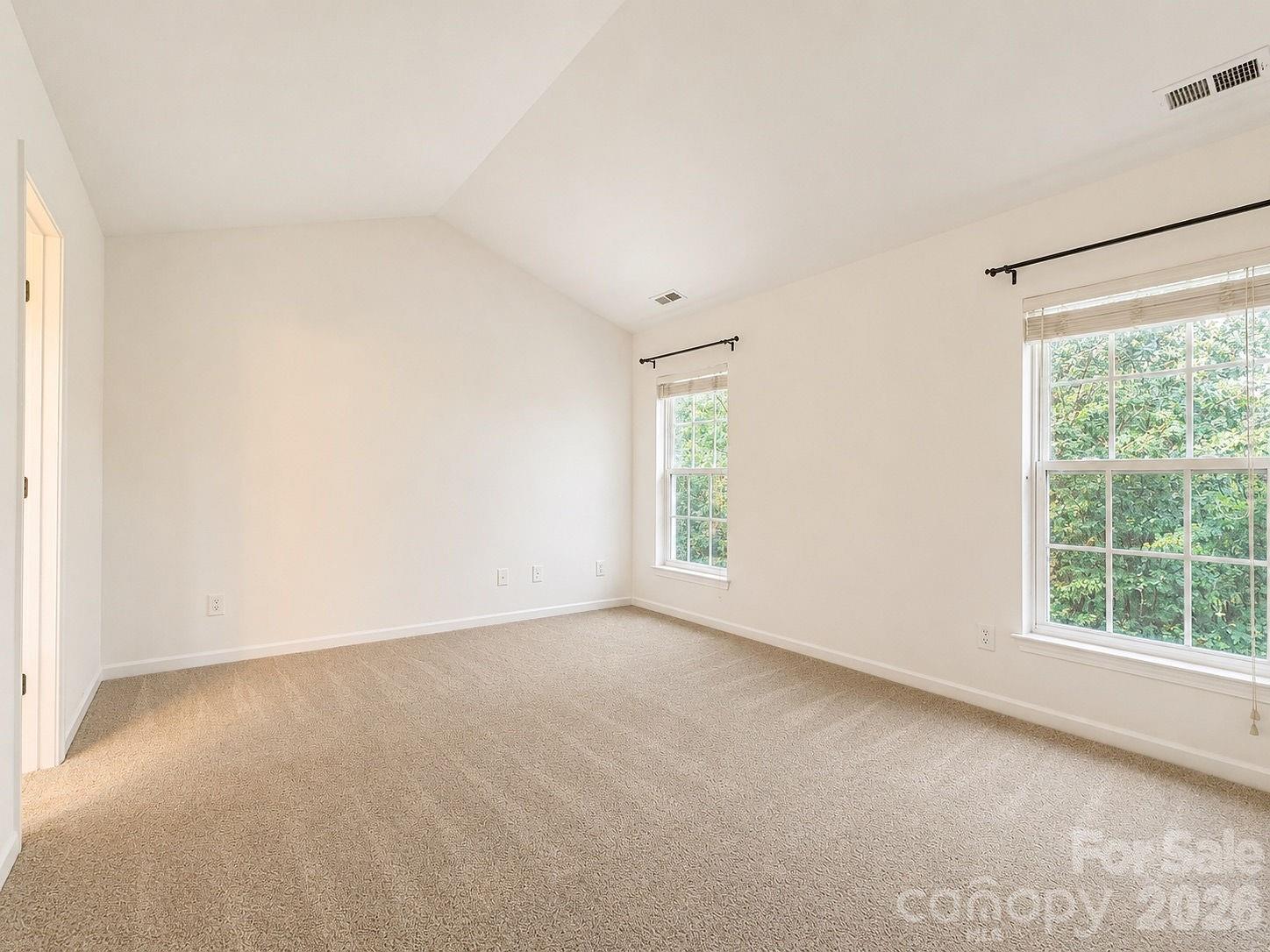 7638 Black Hawk Lane — Tega Cay
