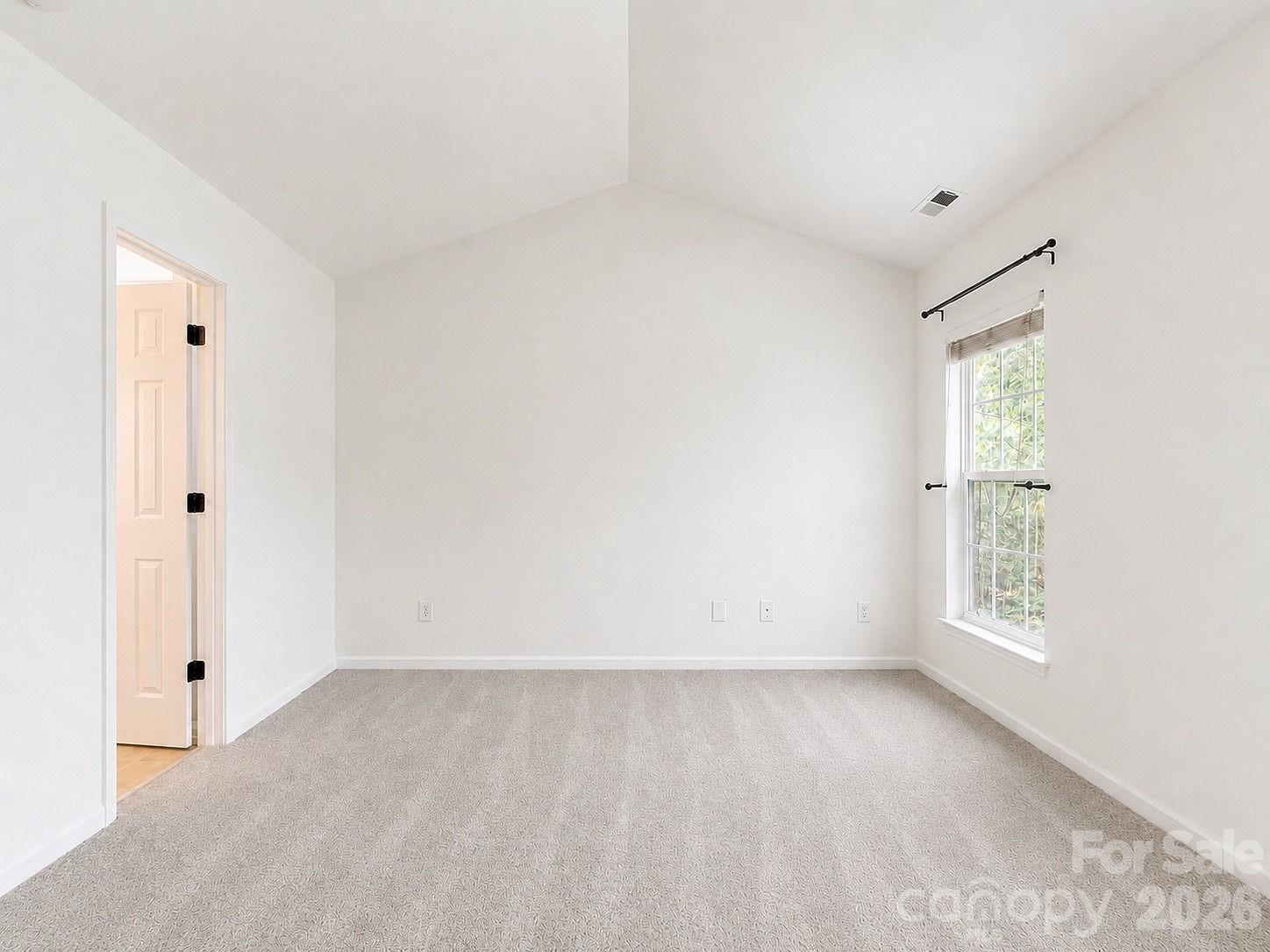 7638 Black Hawk Lane — Tega Cay