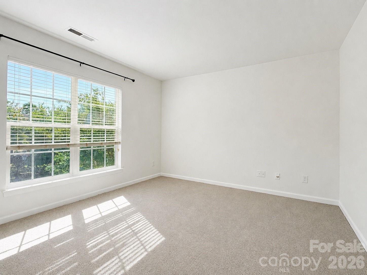 7638 Black Hawk Lane — Tega Cay