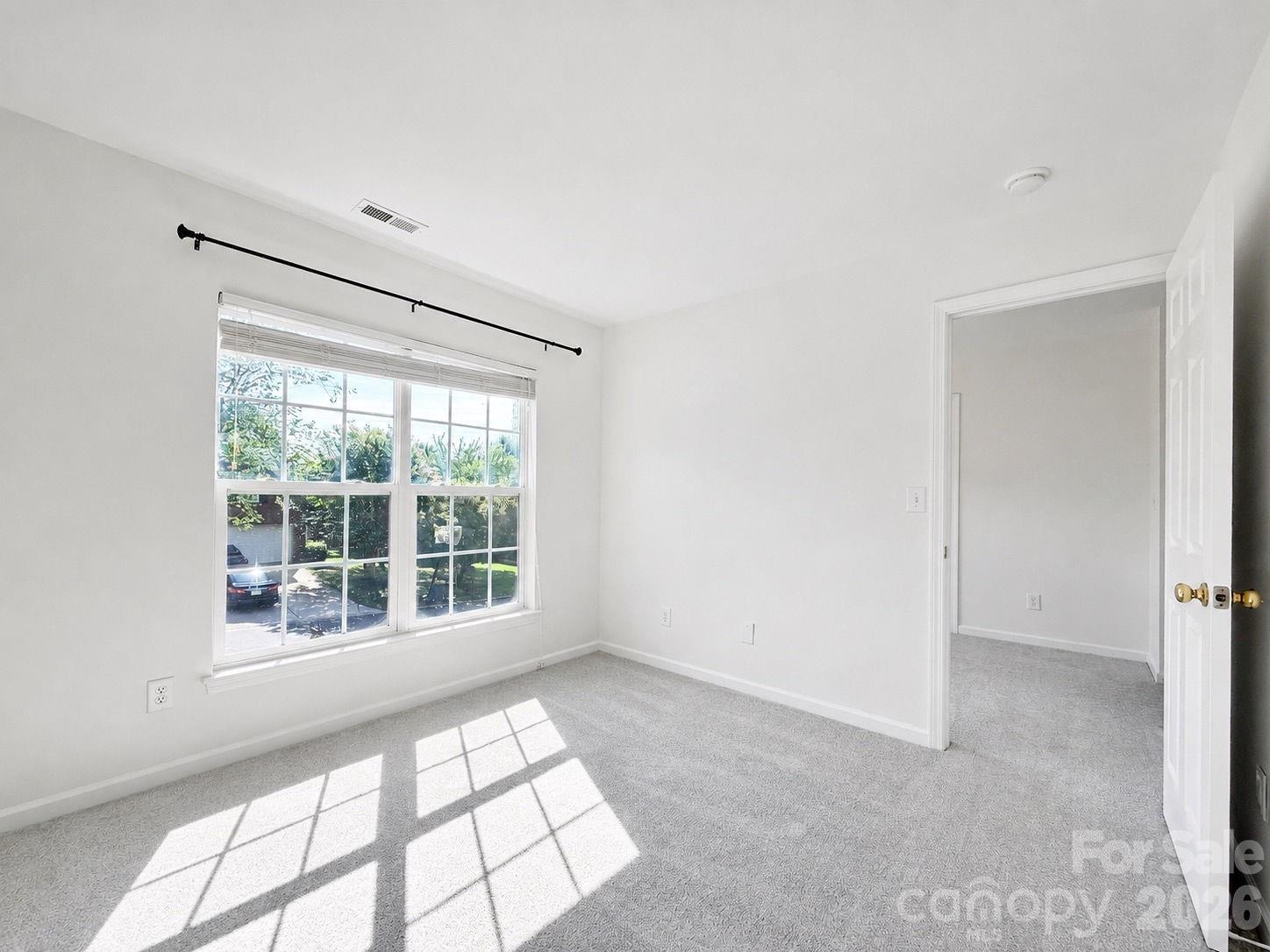 7638 Black Hawk Lane — Tega Cay