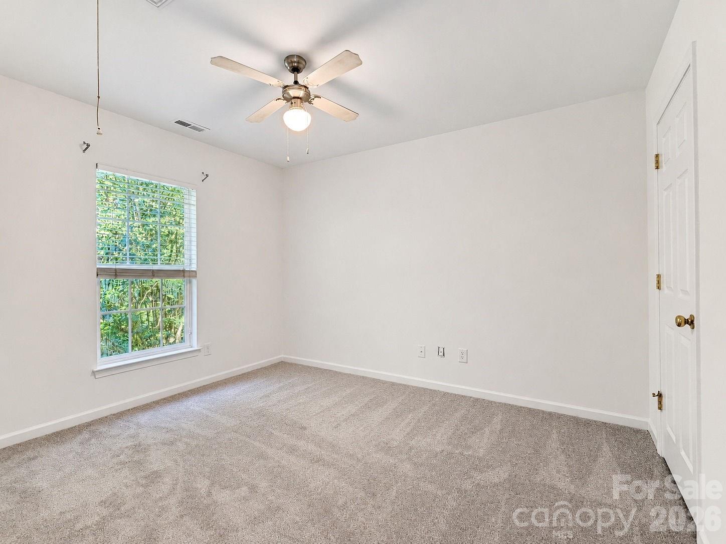 7638 Black Hawk Lane — Tega Cay