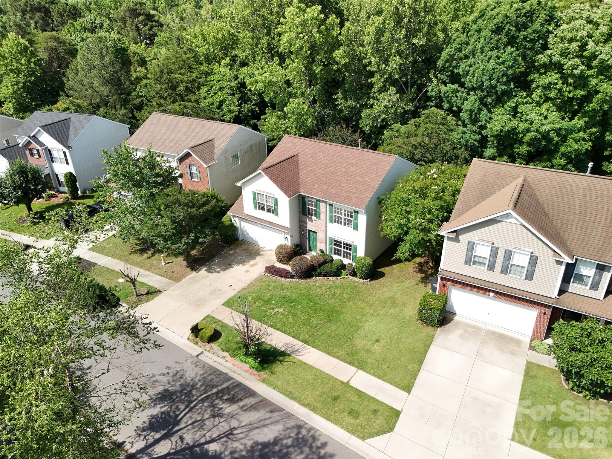 7638 Black Hawk Lane — Tega Cay