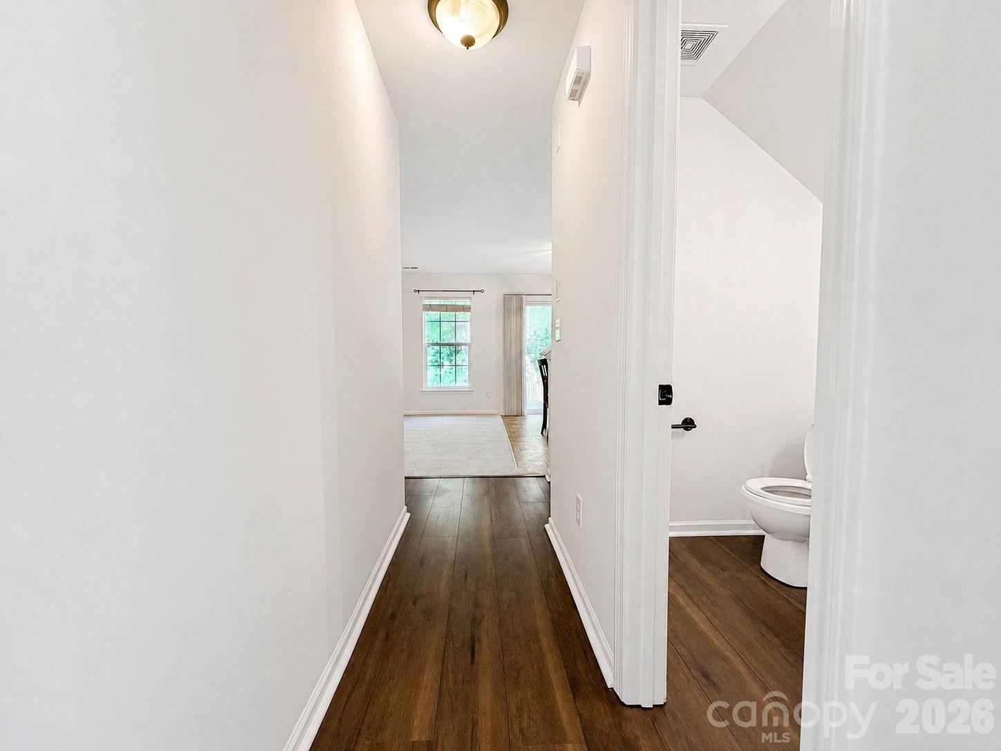 7638 Black Hawk Lane — Tega Cay