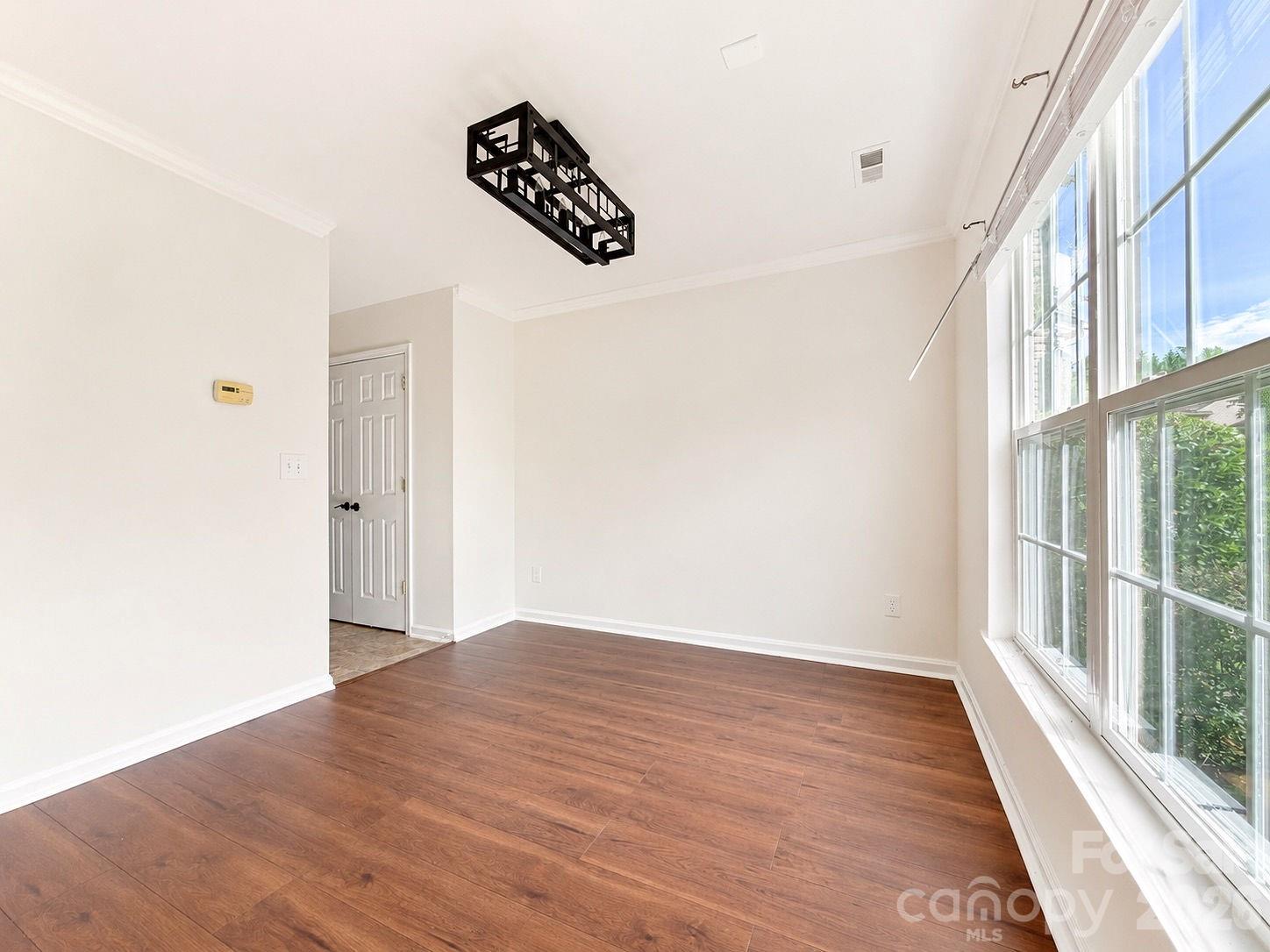 7638 Black Hawk Lane — Tega Cay