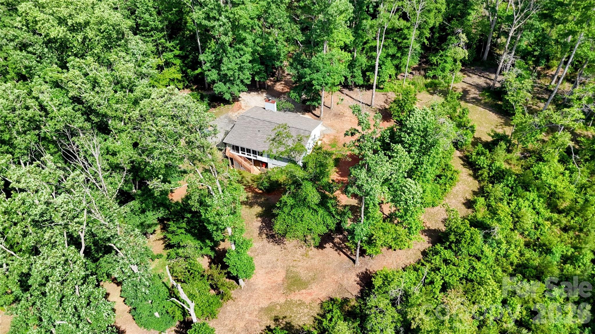 1943 Landrum Road — Columbus