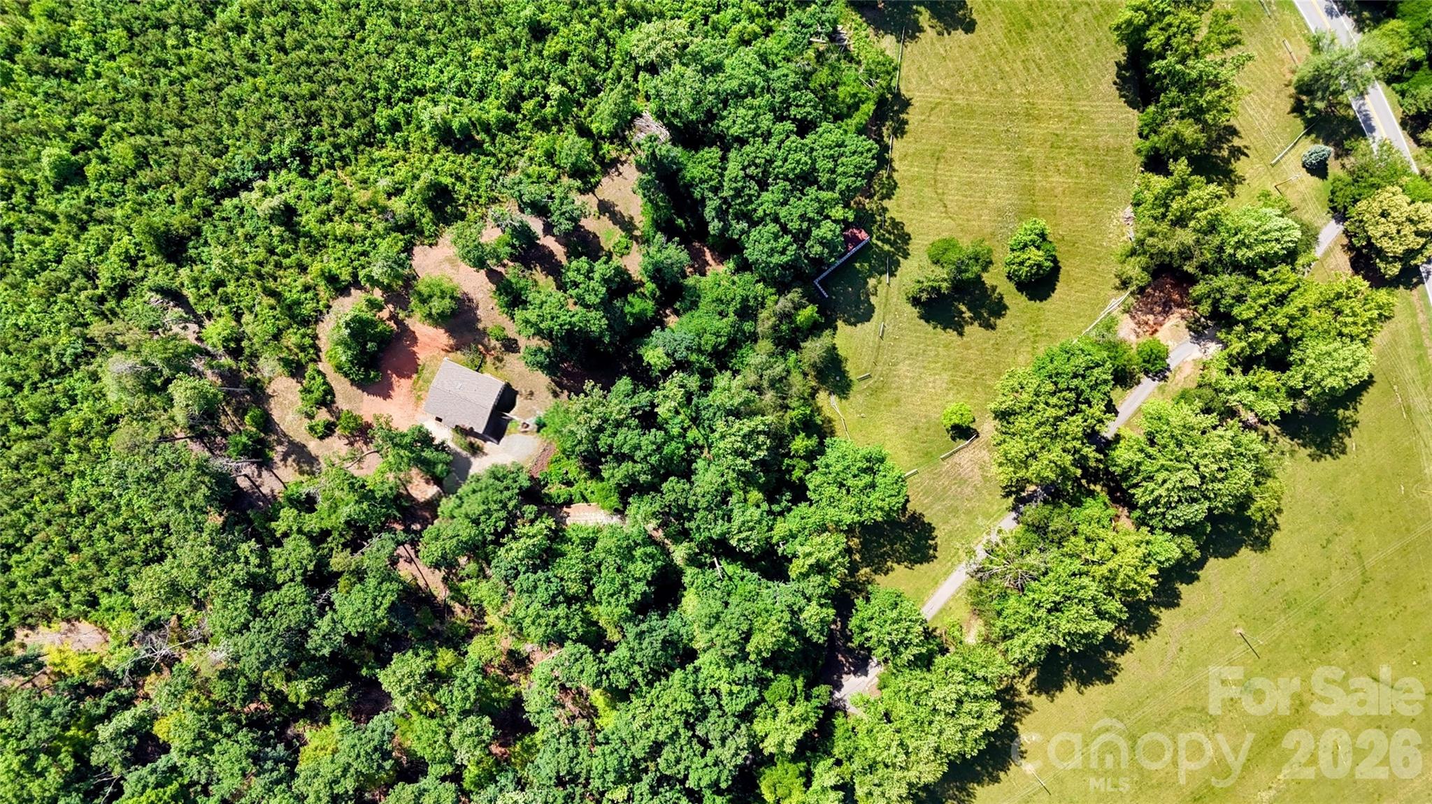 1943 Landrum Road — Columbus