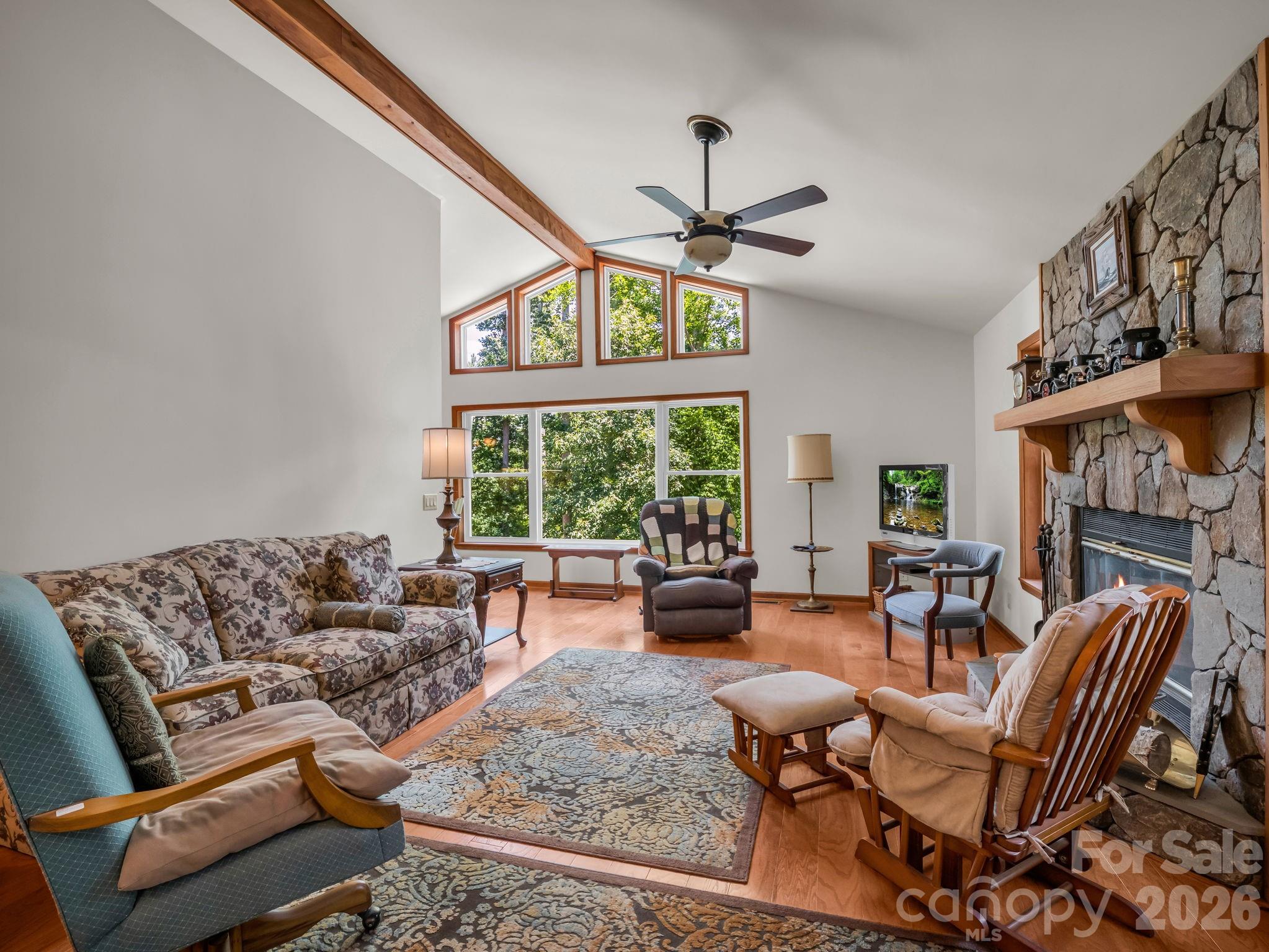 1943 Landrum Road — Columbus