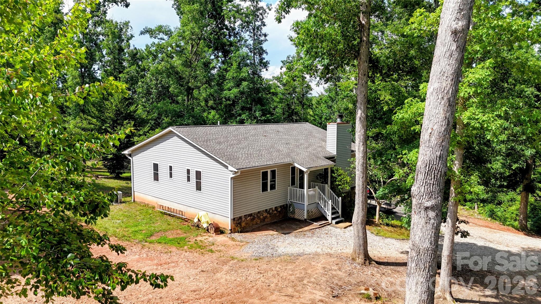 1943 Landrum Road — Columbus