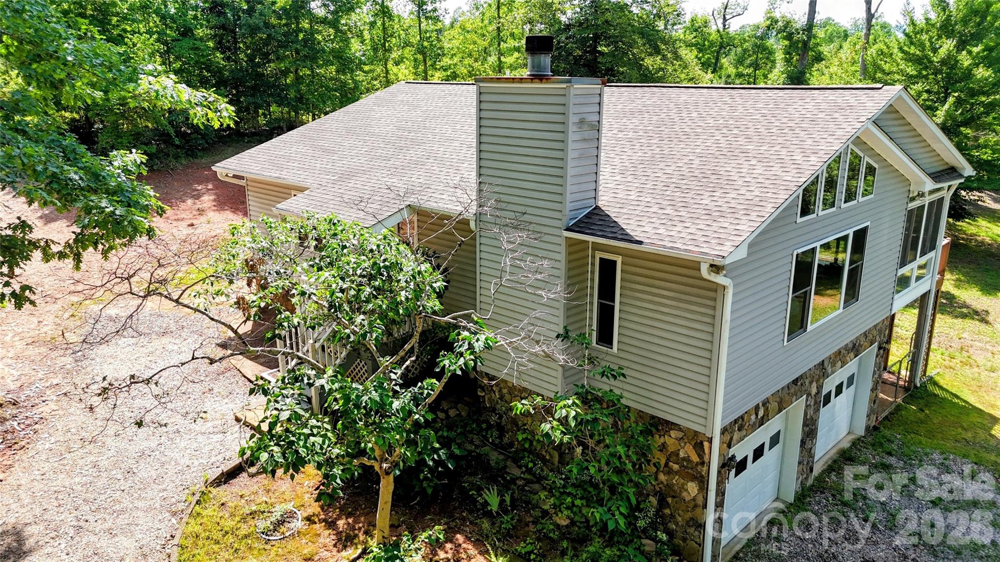1943 Landrum Road — Columbus