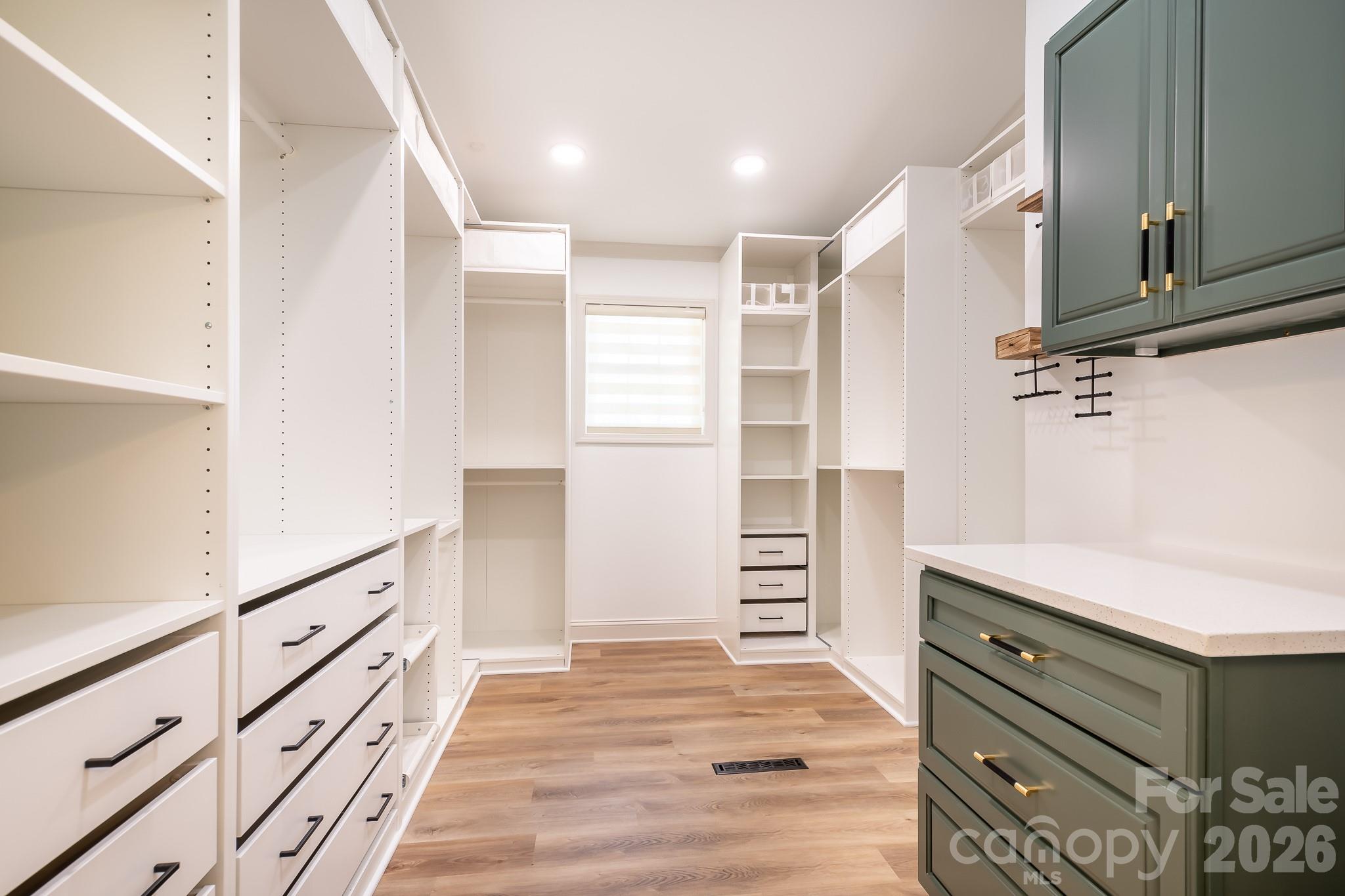7858 Blackwood Road — Denver