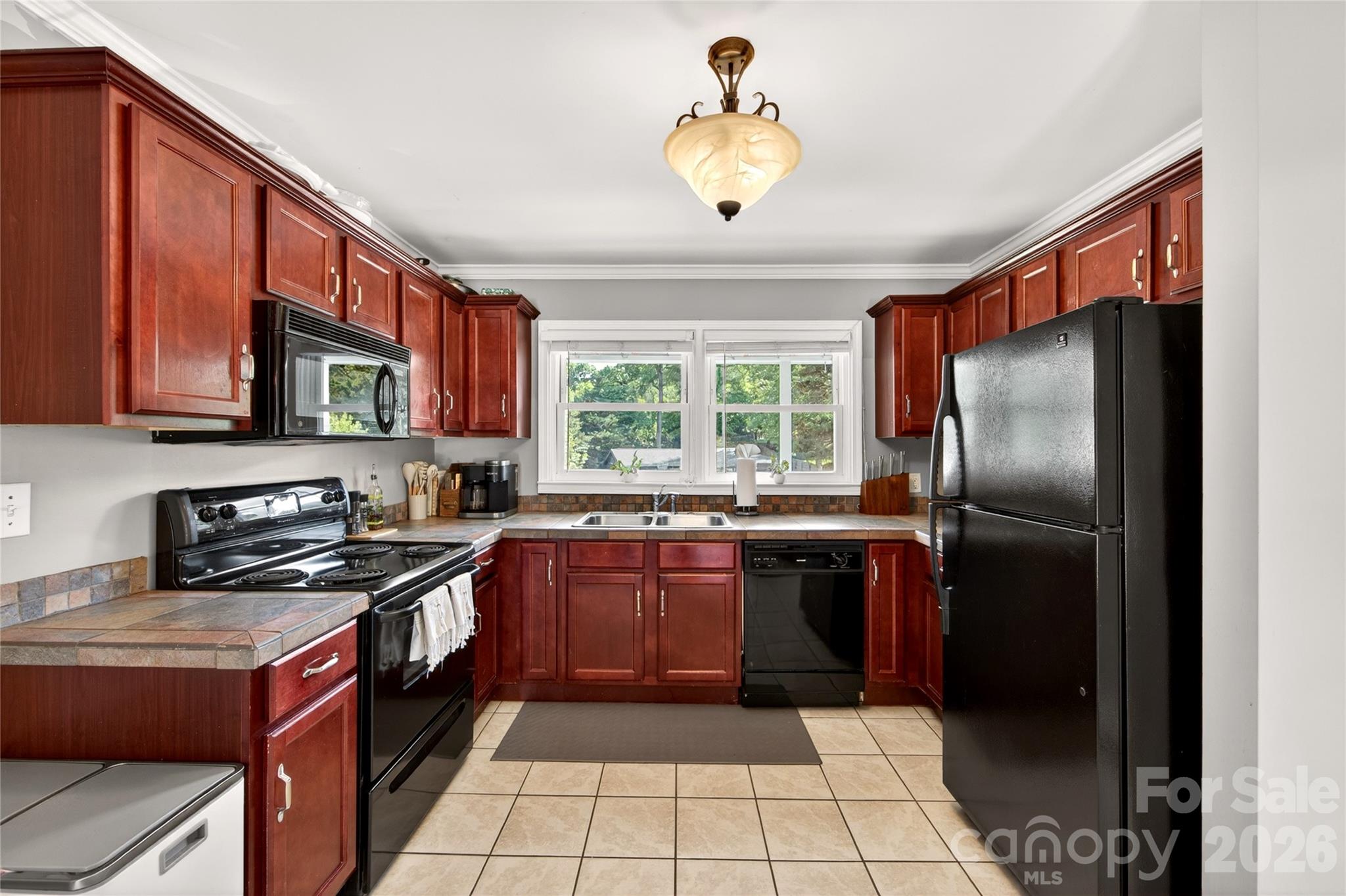 609 Kenlough Drive — Charlotte