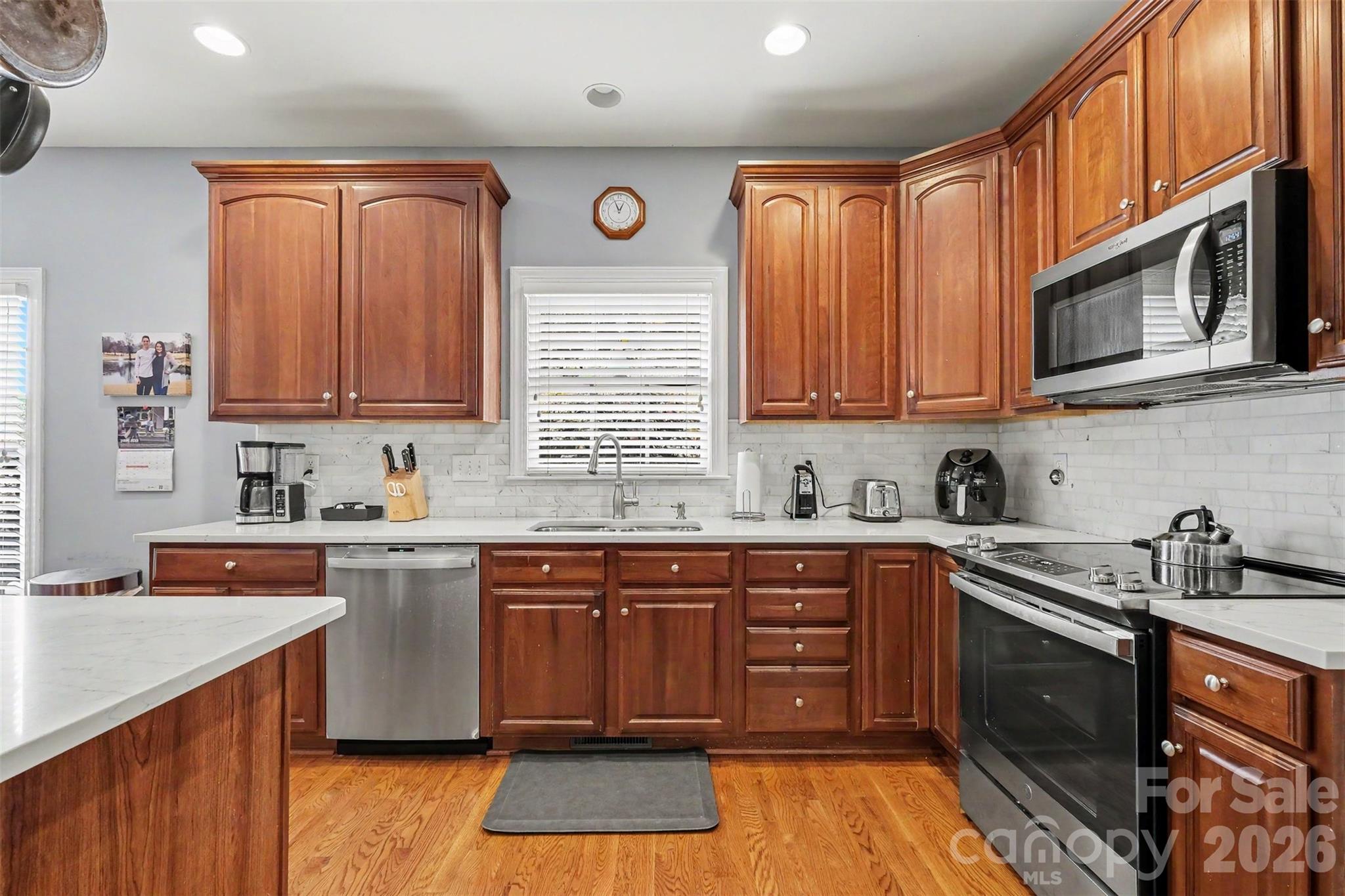 172 Eaglecrest Drive — Matthews