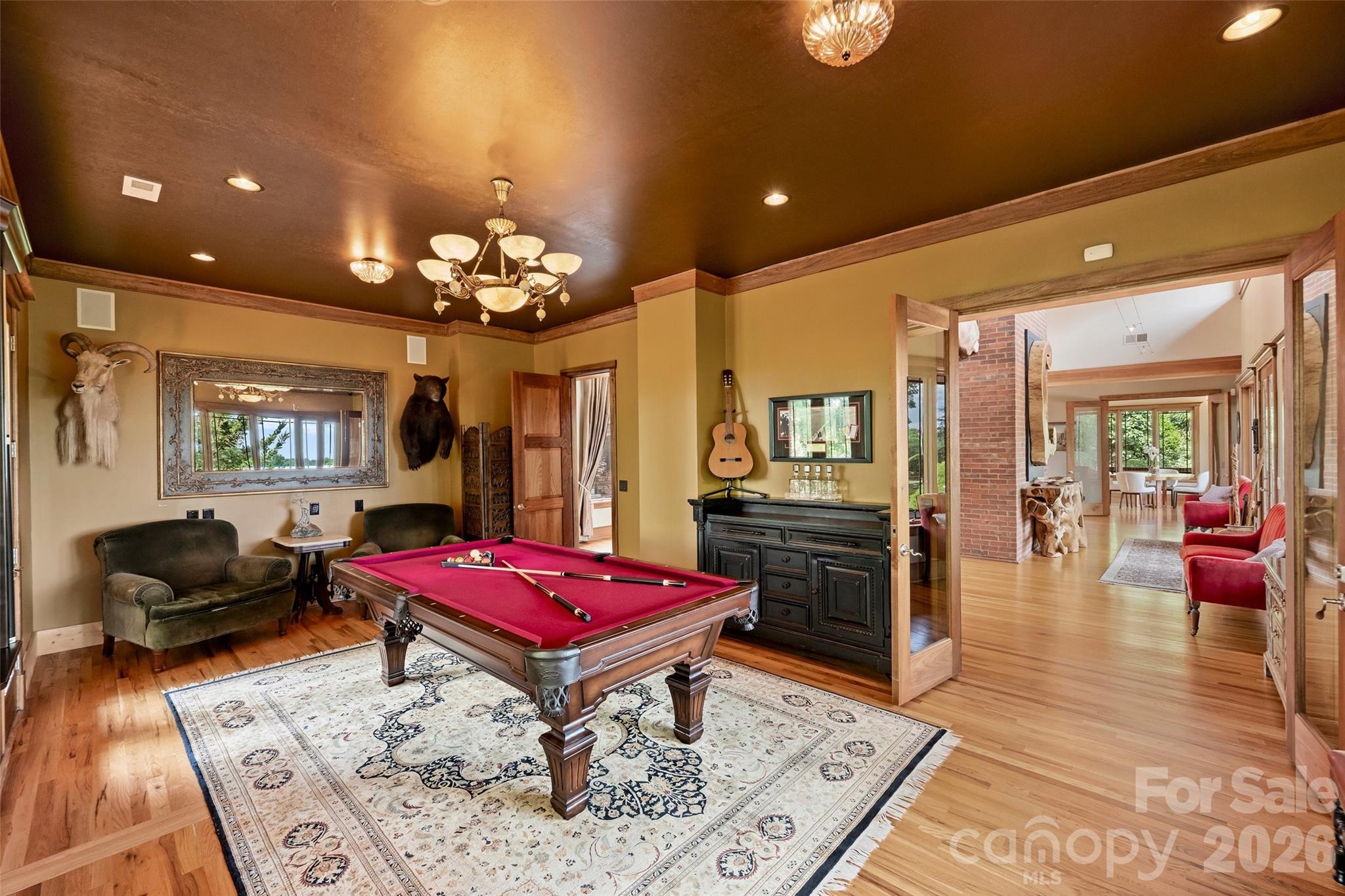 172 Tuckertown Road — New London