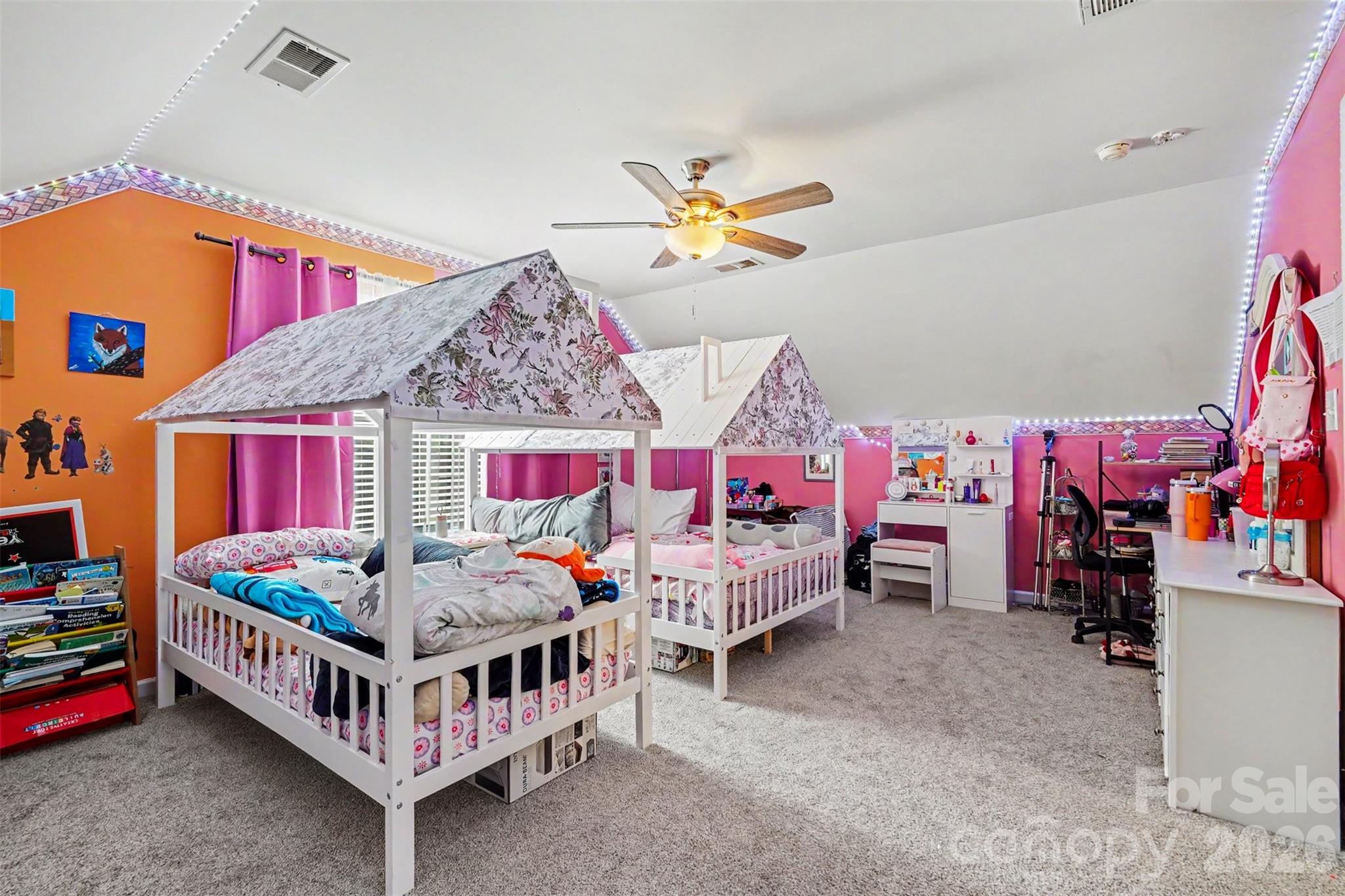 5304 Harvest Hill Drive — Harrisburg