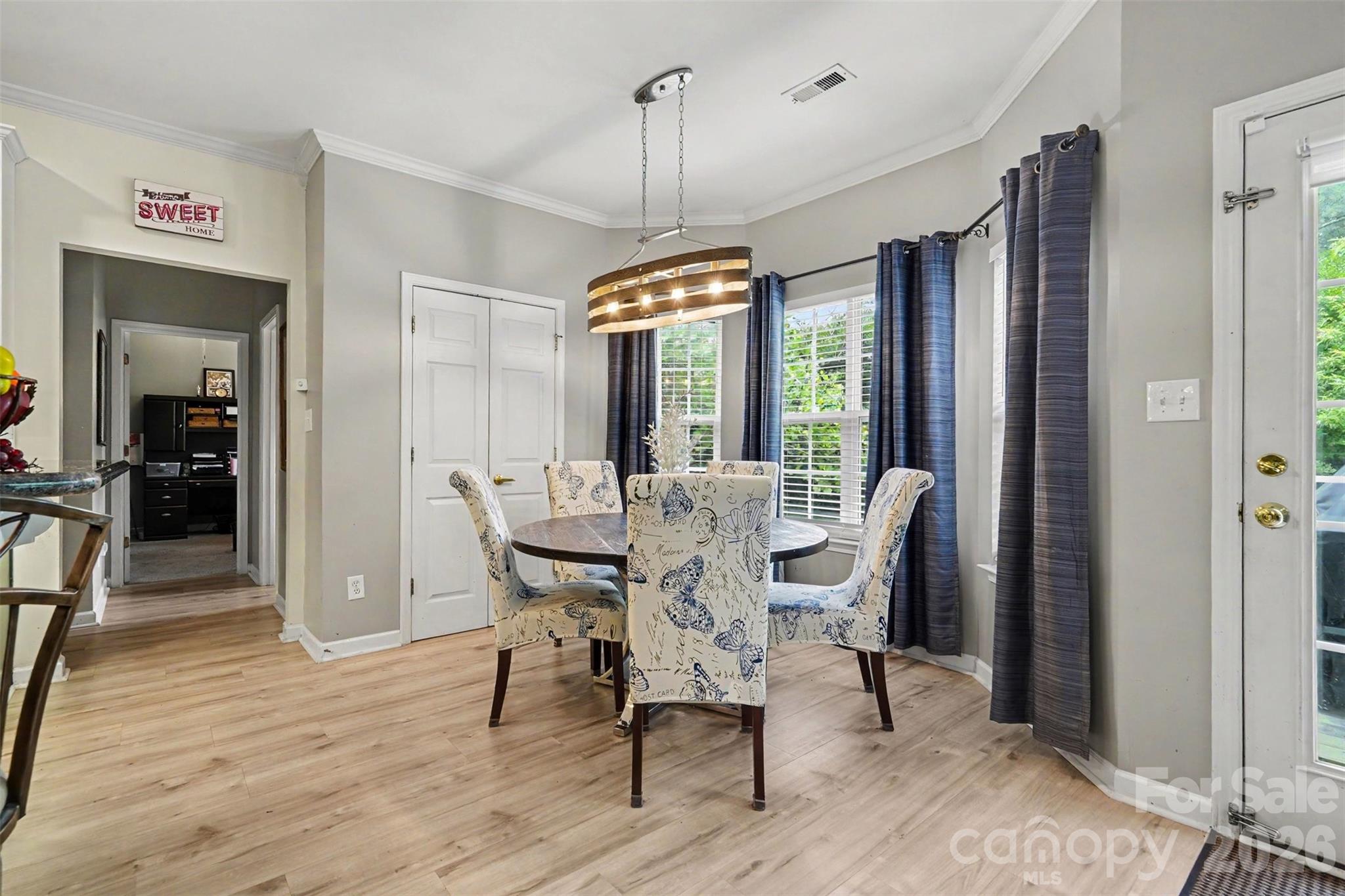 5304 Harvest Hill Drive — Harrisburg