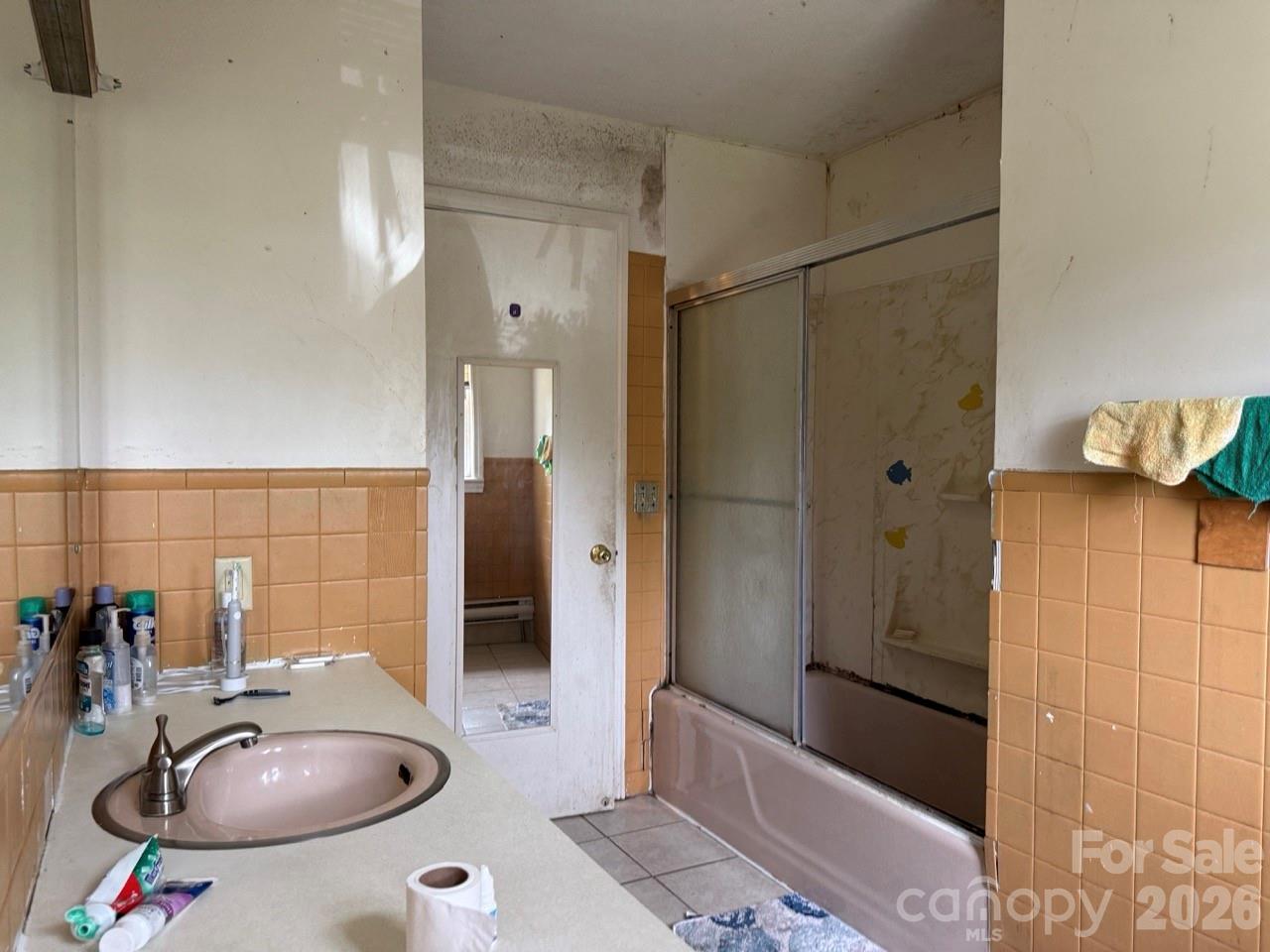 101 Ramsey Street — Morganton