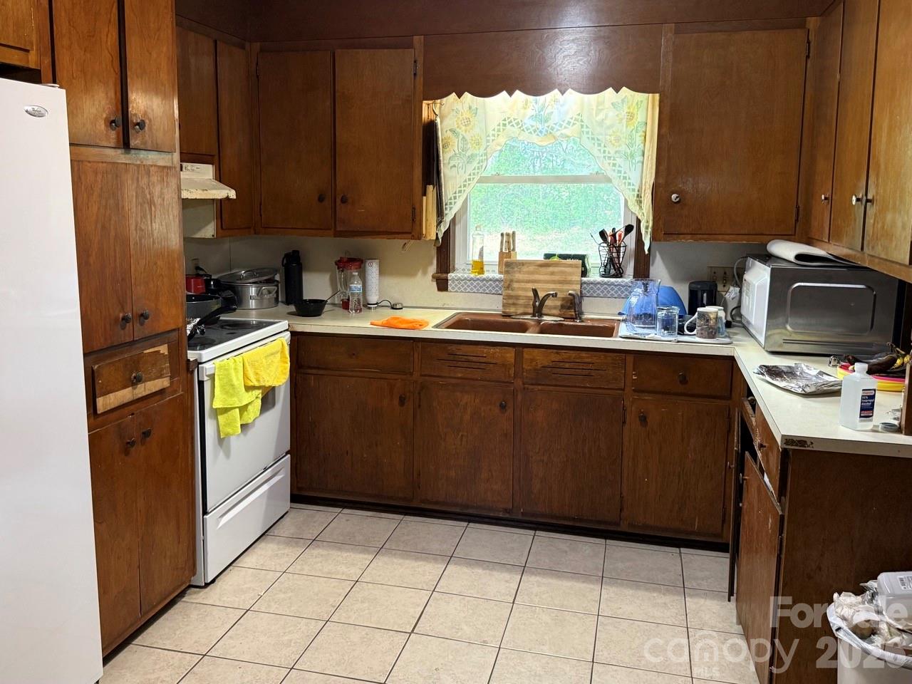 101 Ramsey Street — Morganton