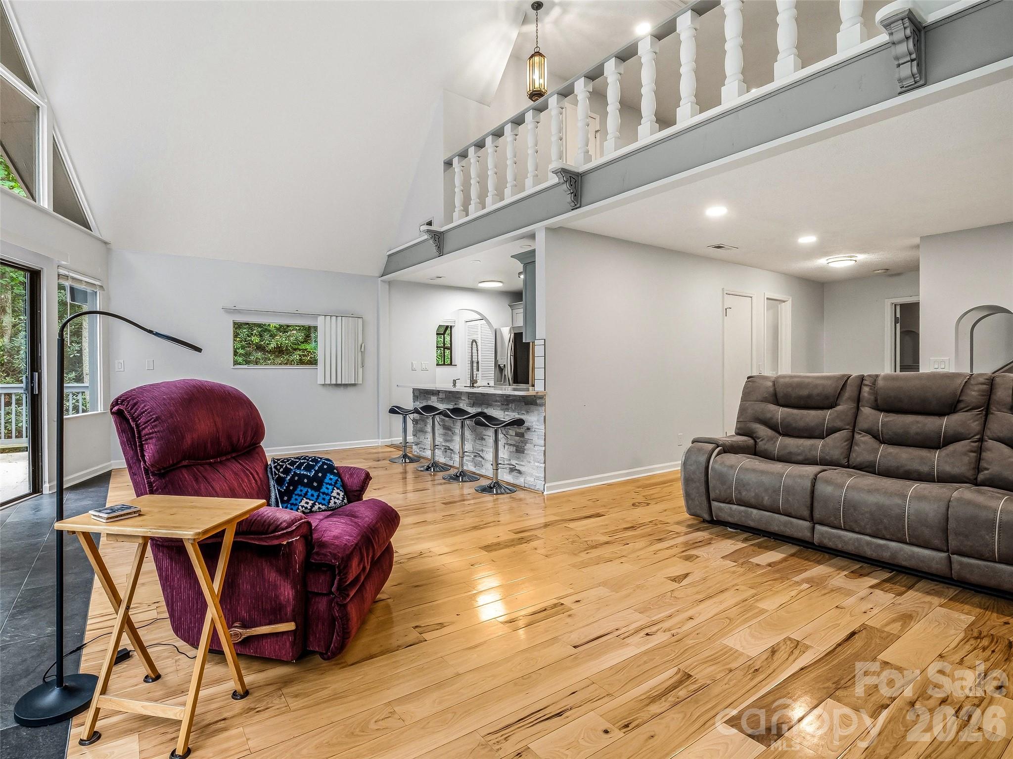 70 Skyline Drive — Hendersonville
