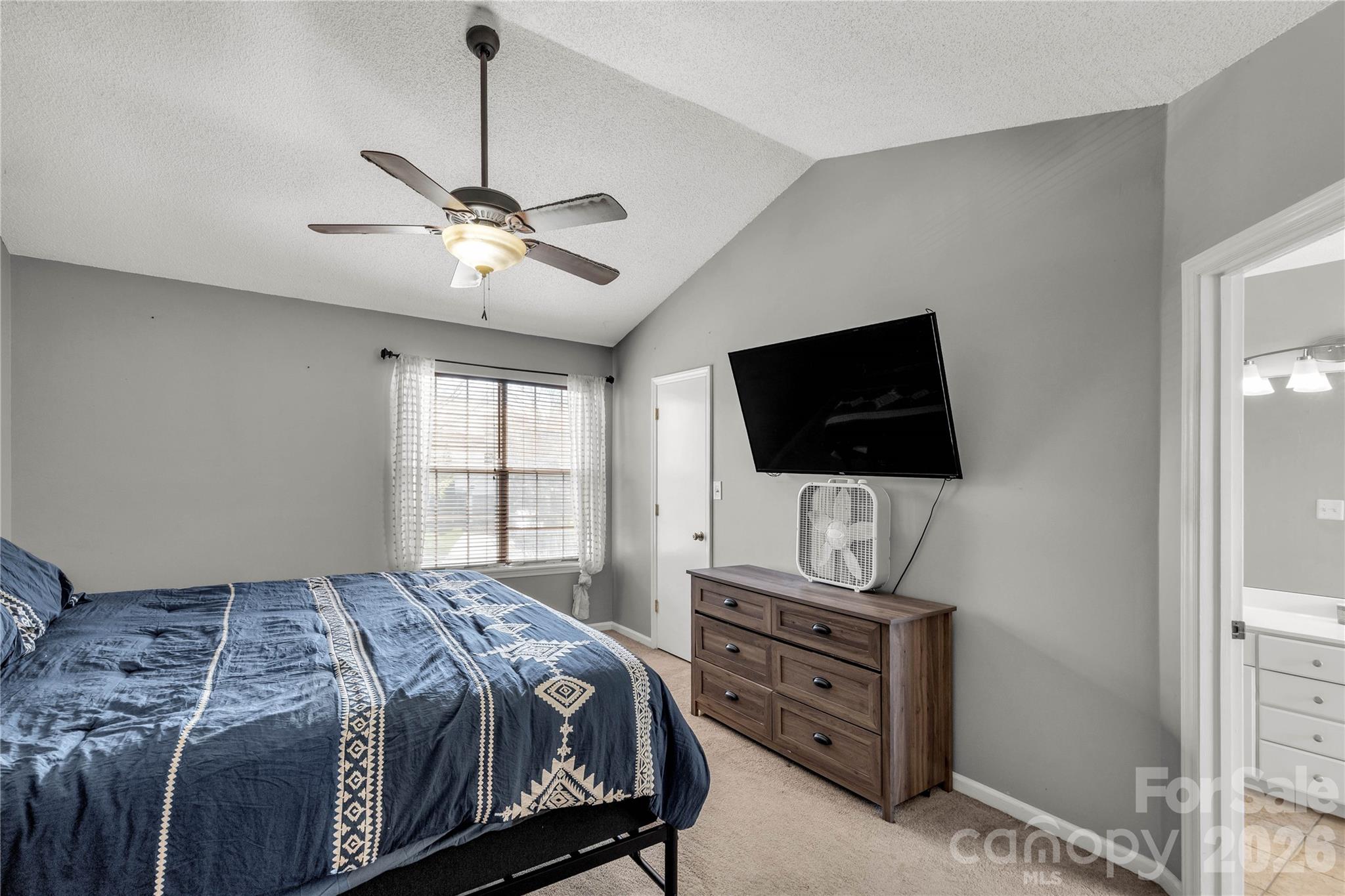 13213 Lampmeade Lane — Charlotte