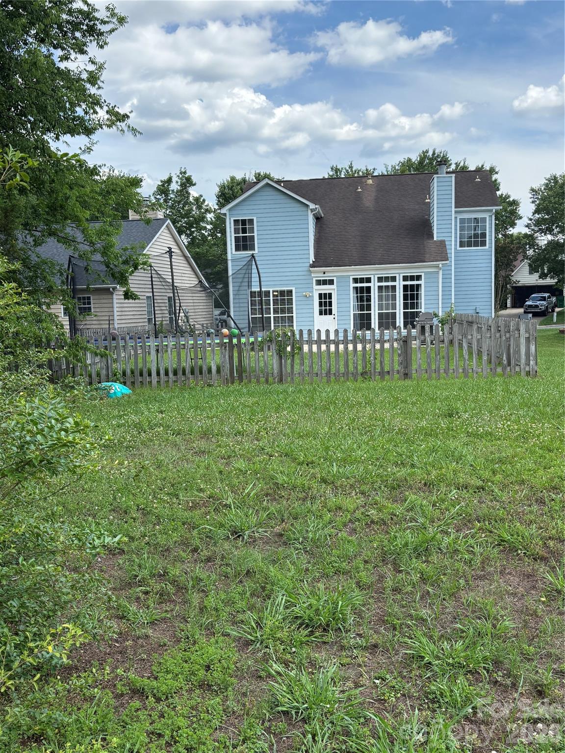 13213 Lampmeade Lane — Charlotte