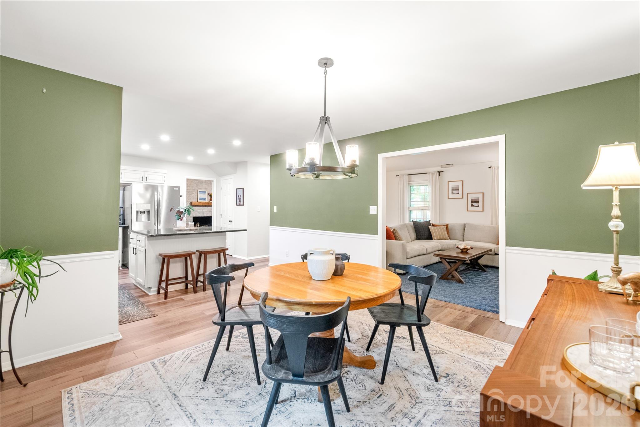 419 Scarborough Lane — Matthews