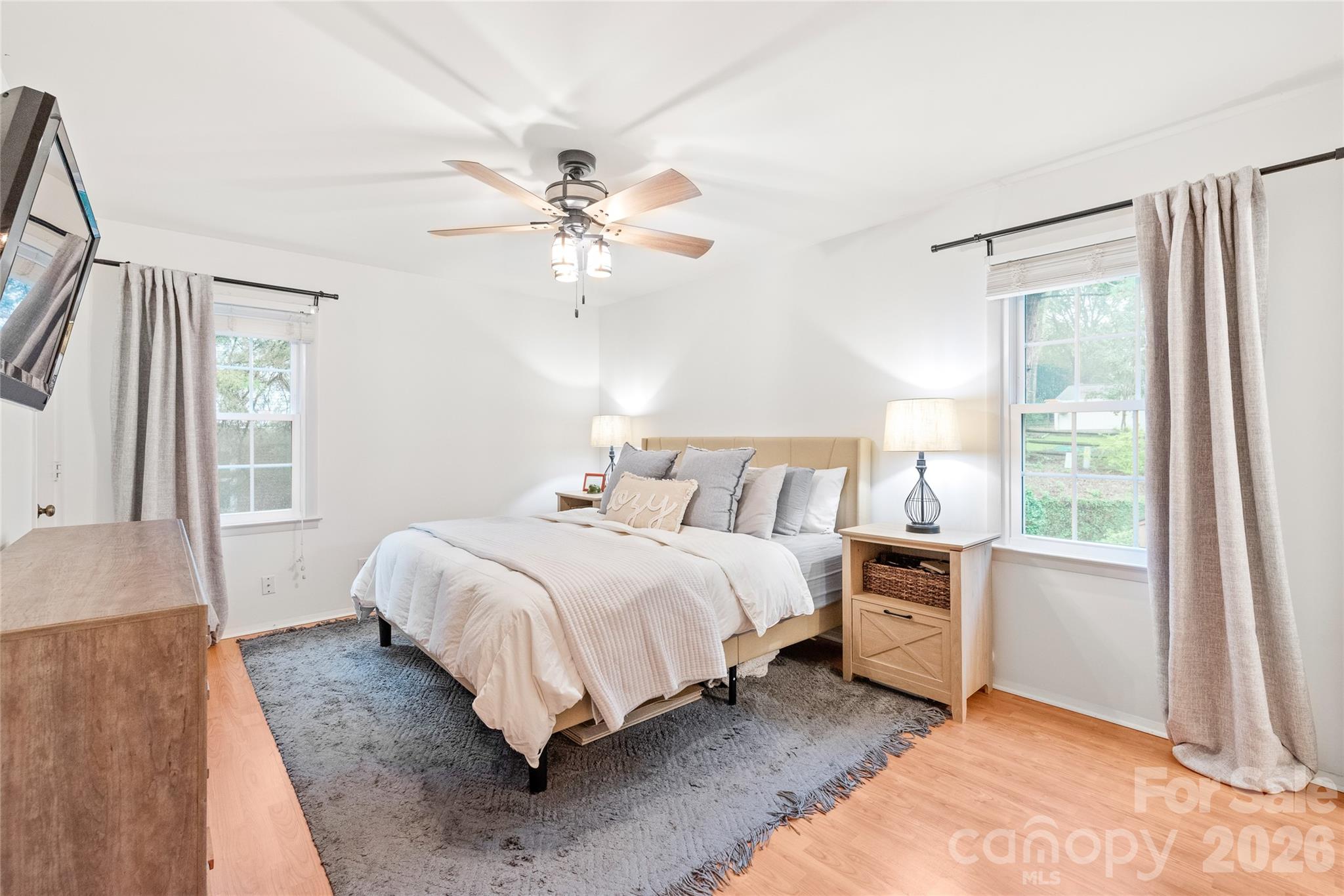 419 Scarborough Lane — Matthews