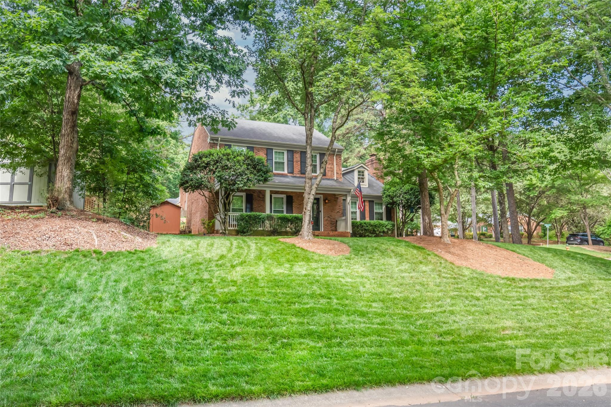419 Scarborough Lane — Matthews