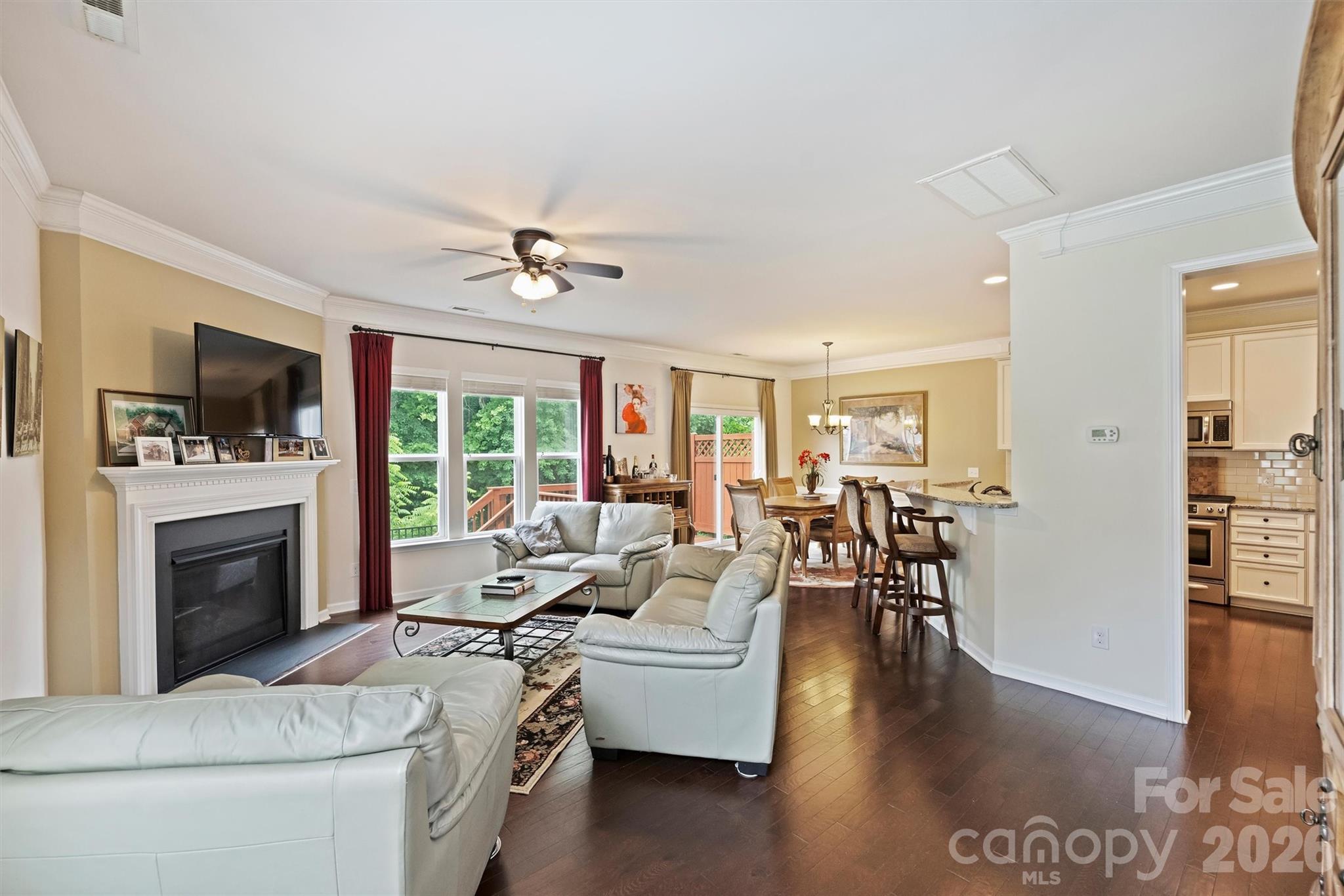 3437 Park South Station Boulevard — Charlotte