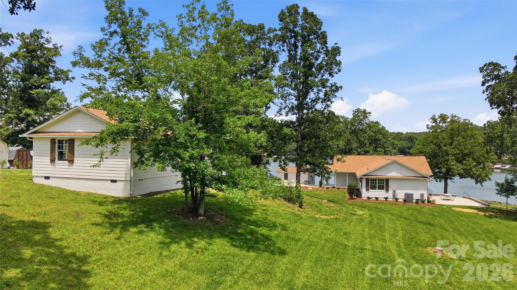 1751 Aragon Beach Road — Rock Hill