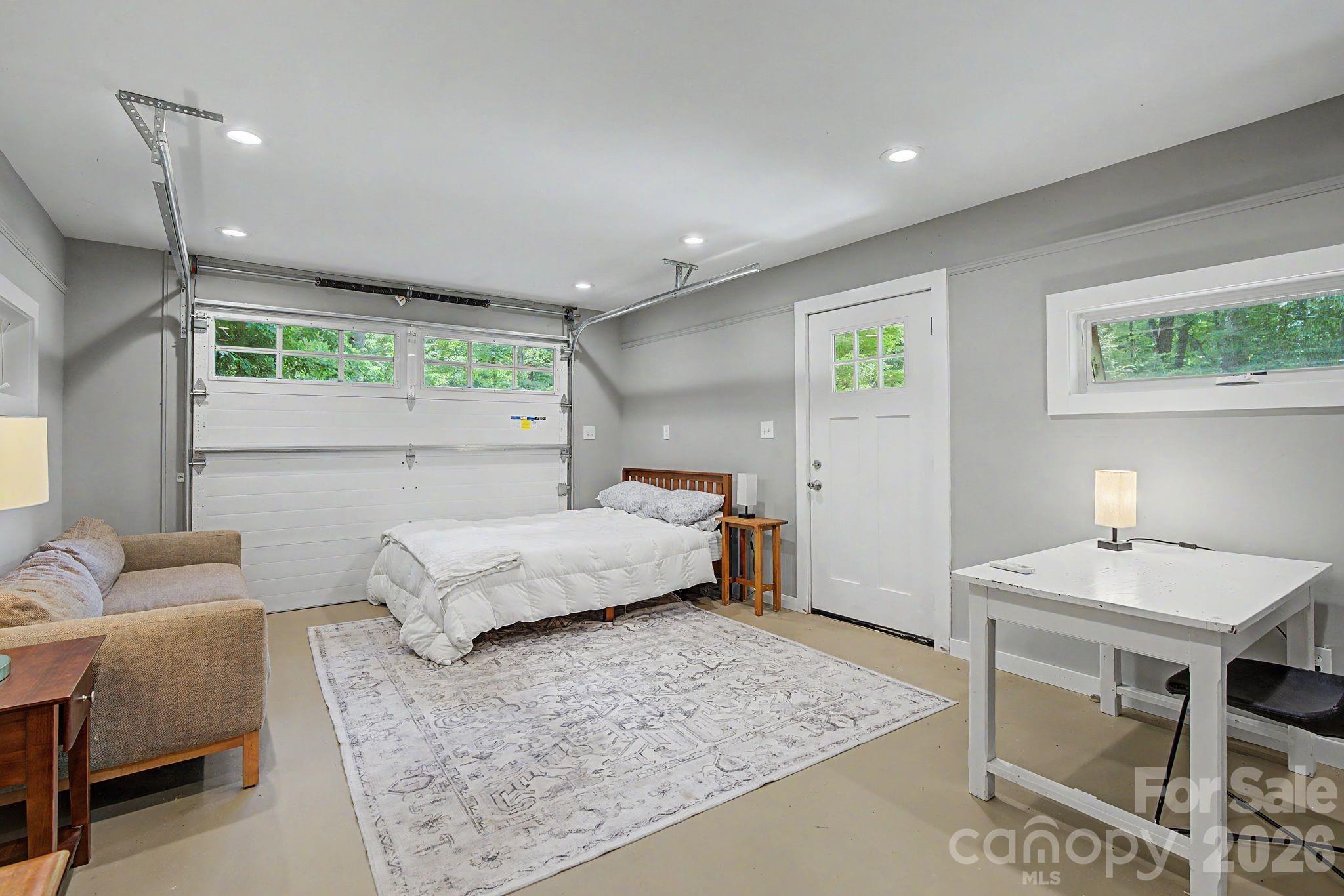 878 Garren Creek Road — Fairview